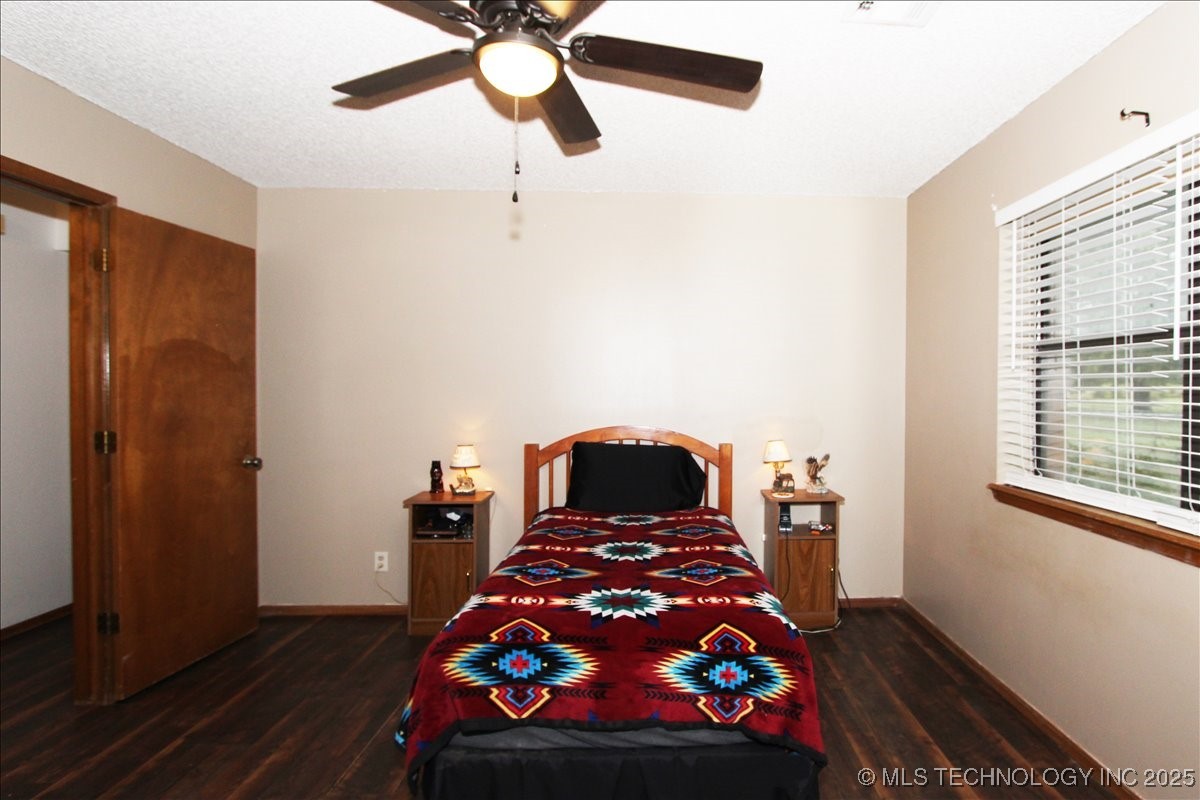 9904 E Northlea Property Photo 23