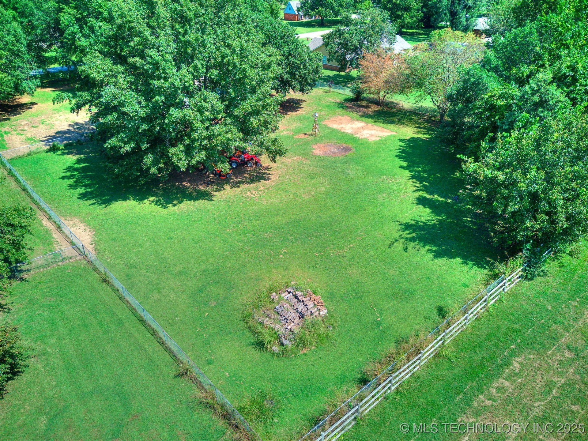 9904 E Northlea Property Photo 26