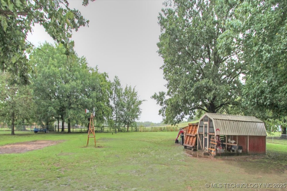 9904 E Northlea Property Photo 36