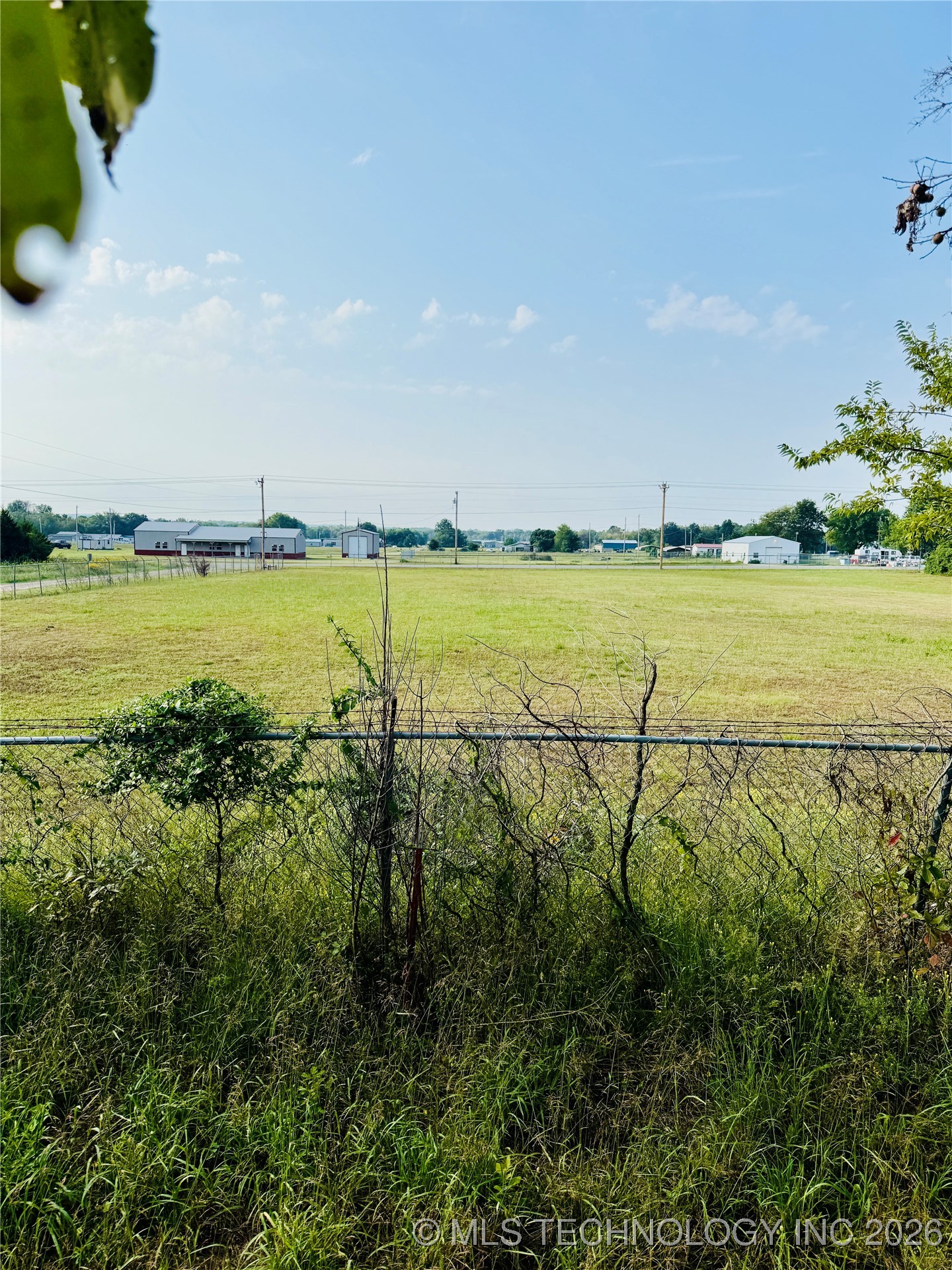 420333 Texanna Road Property Photo 3