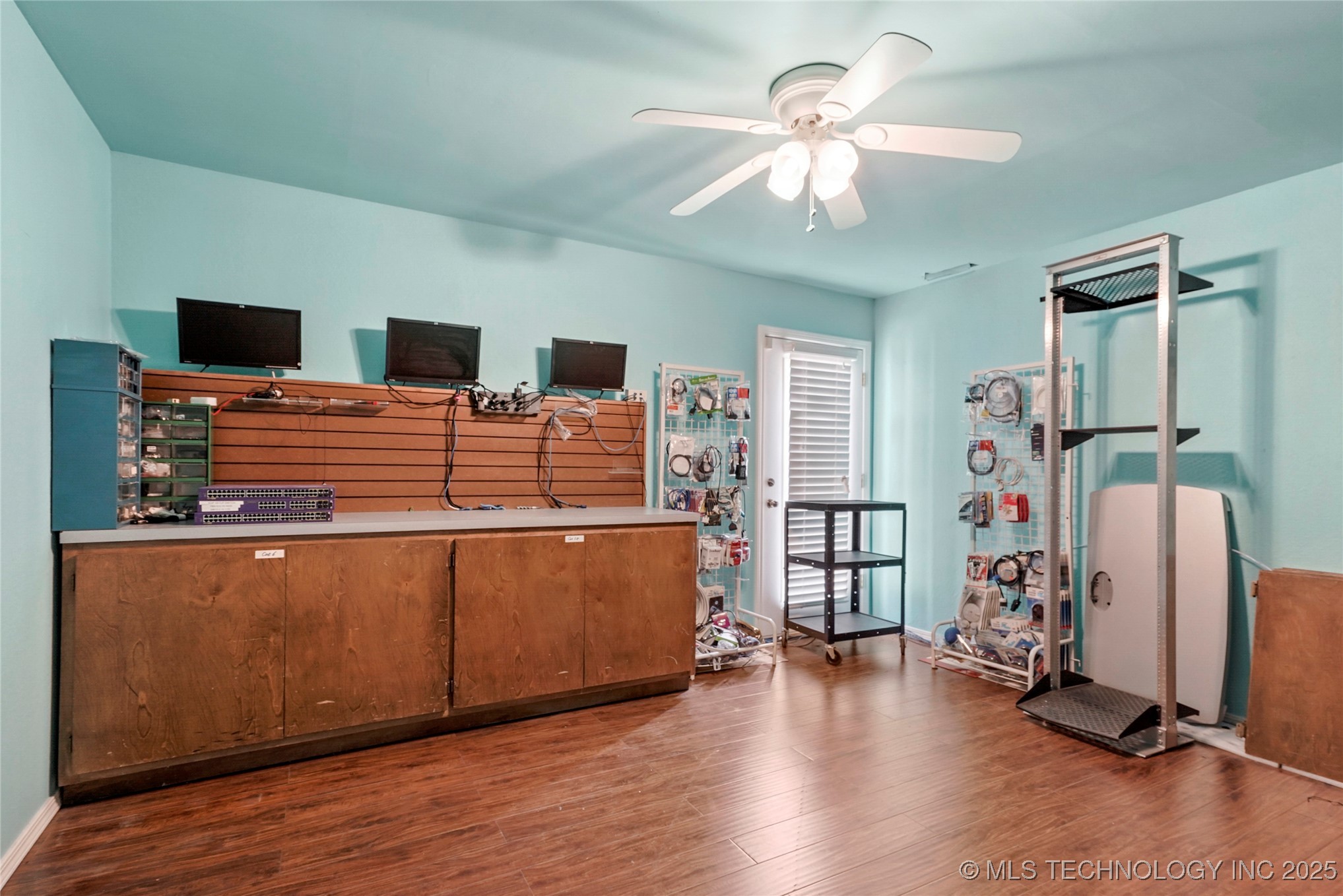 4940 E 73rd Street S Property Photo 7