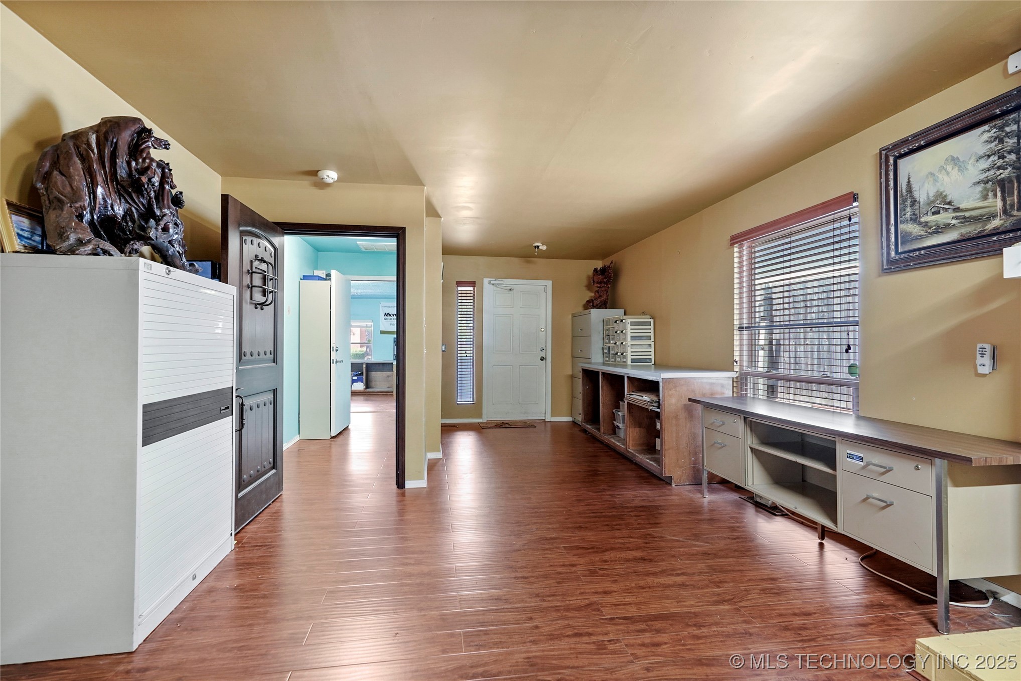 4940 E 73rd Street S Property Photo 11