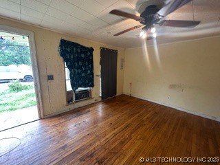 265 E Armstrong Street Property Photo 6