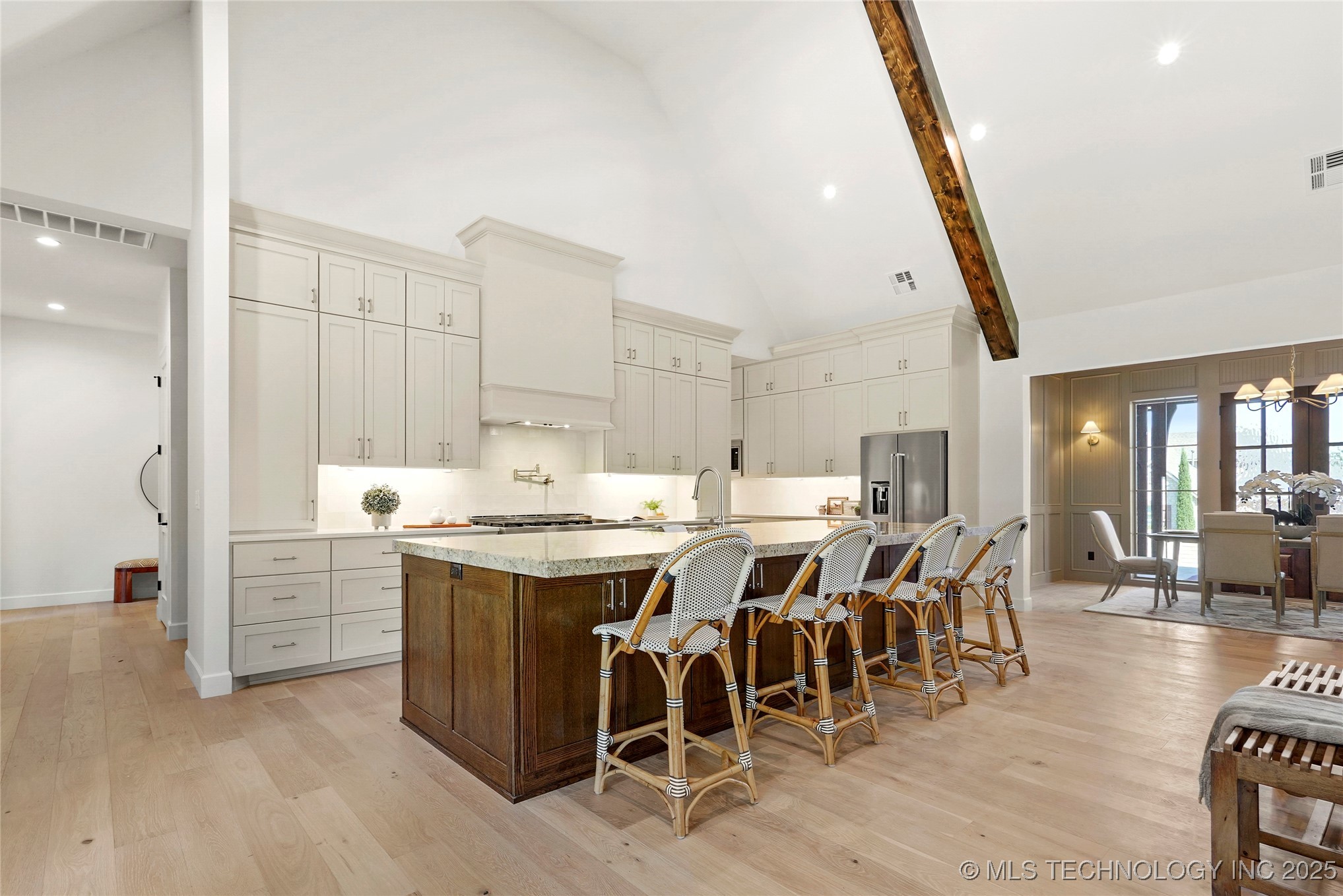 7508 S 5th Street Property Photo 14