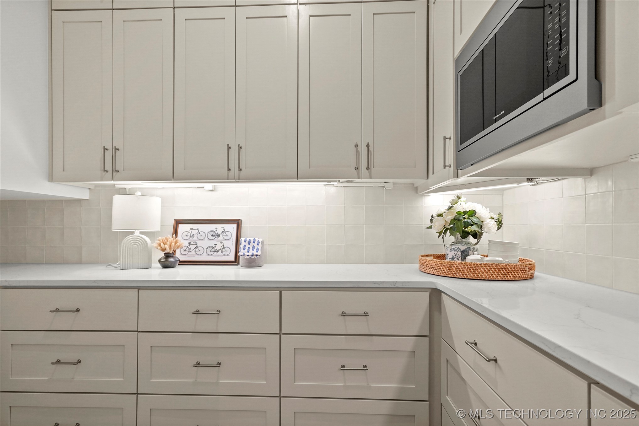 7508 S 5th Street Property Photo 17