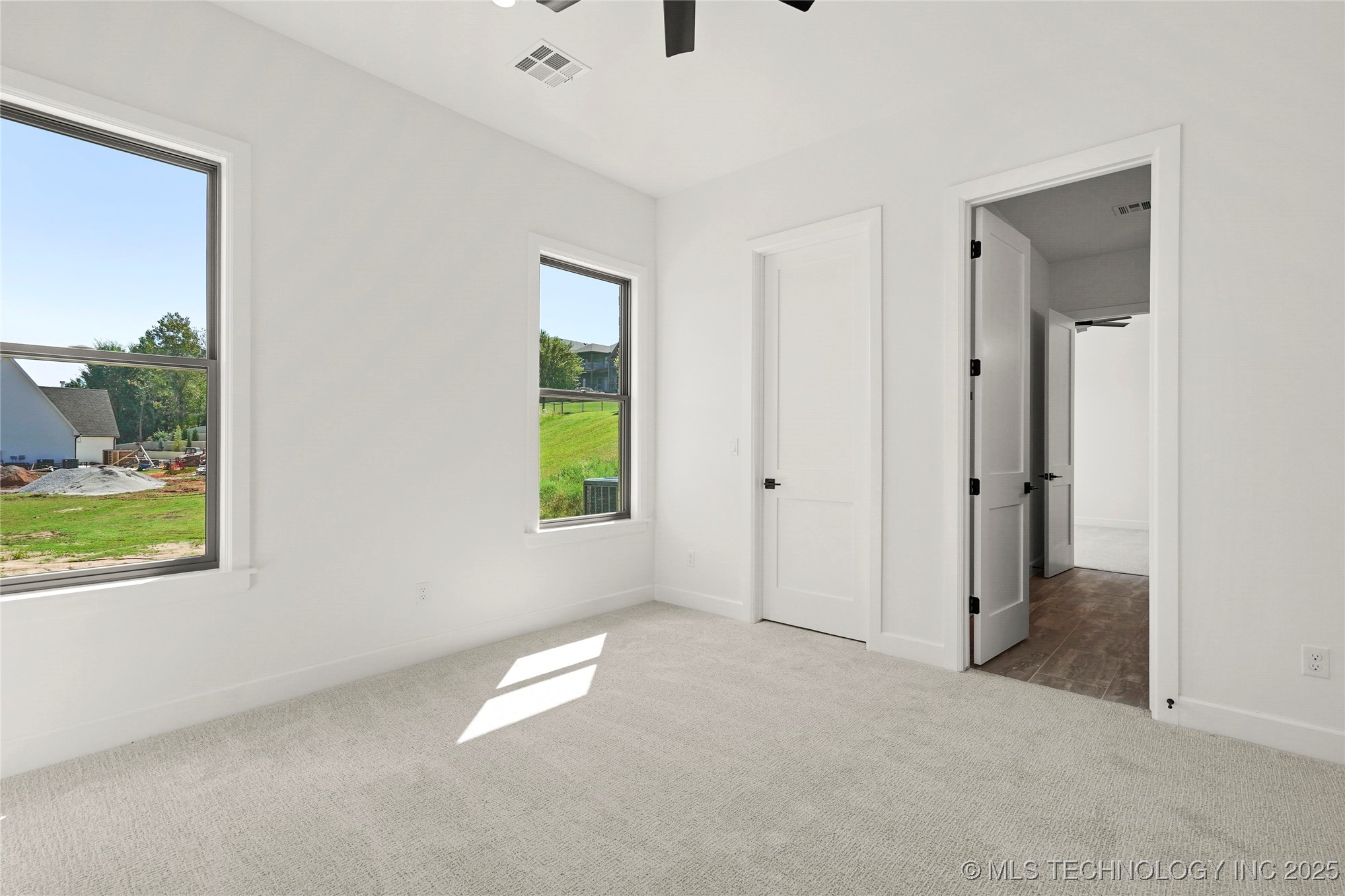 7508 S 5th Street Property Photo 34