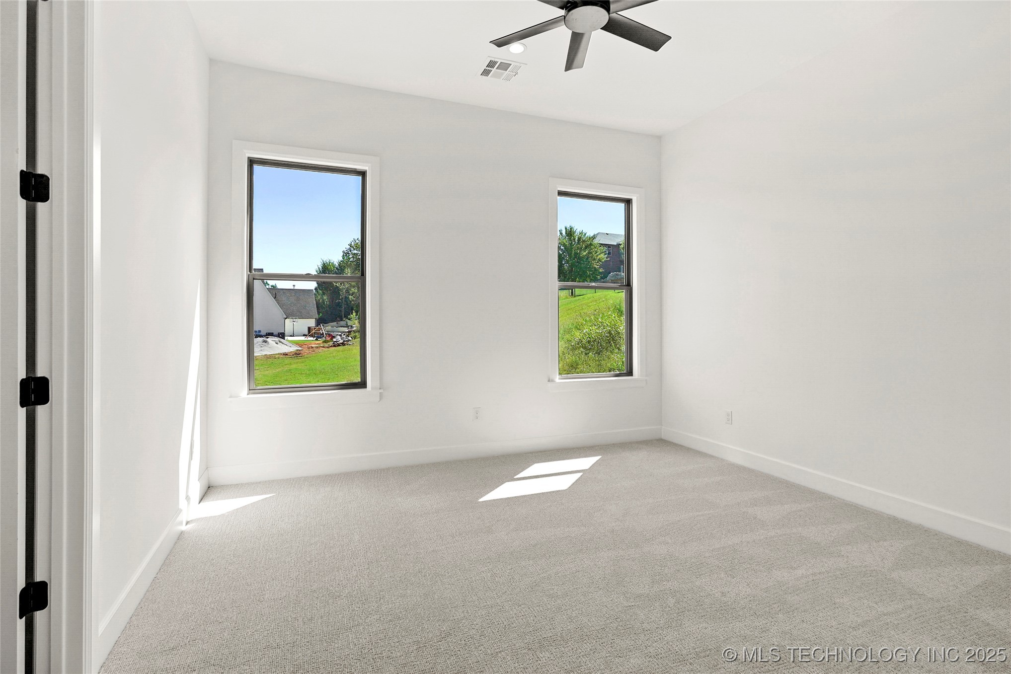 7508 S 5th Street Property Photo 37