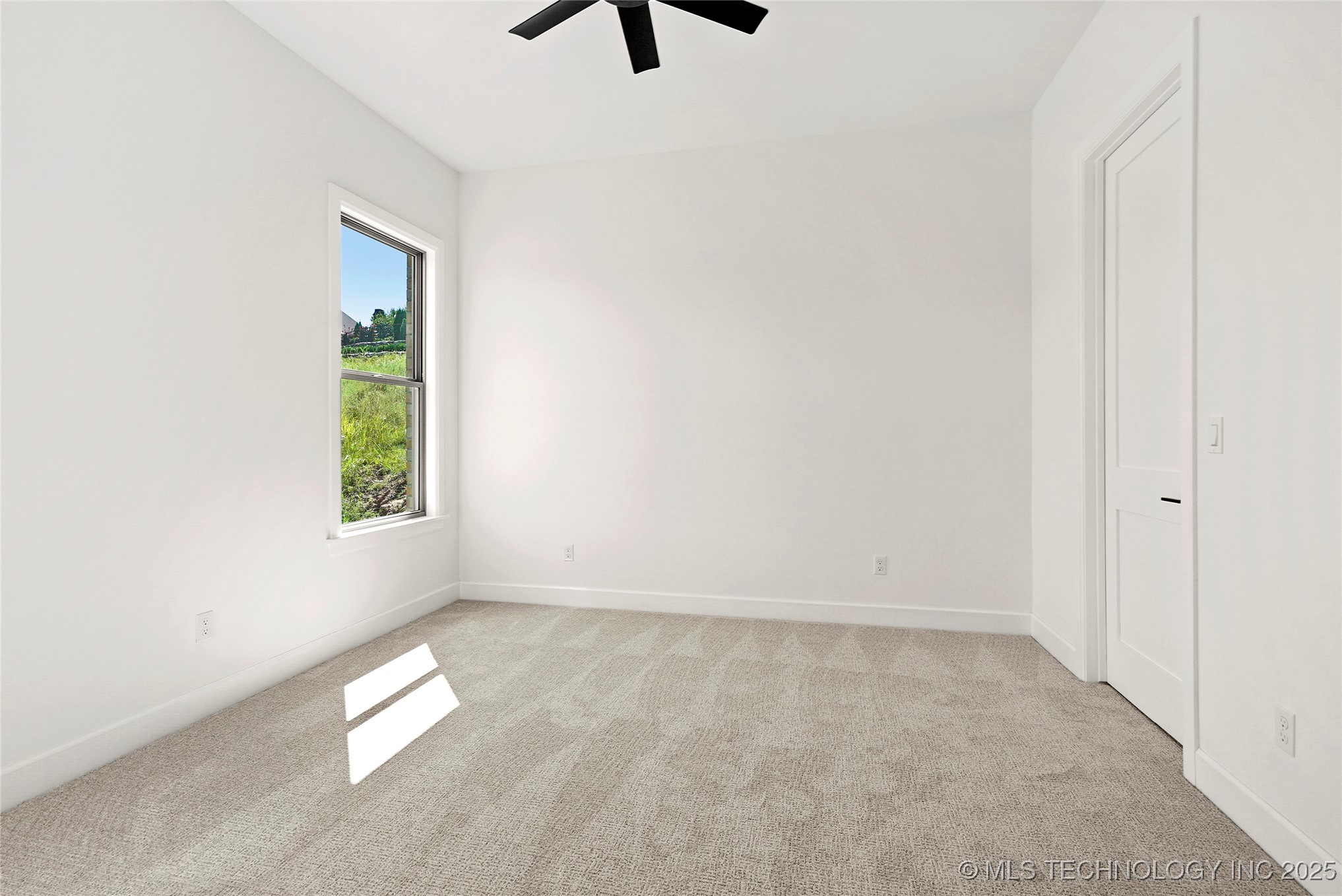 7508 S 5th Street Property Photo 38