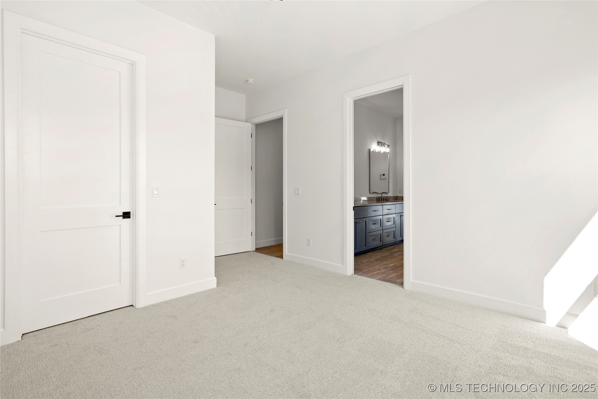 7508 S 5th Street Property Photo 39