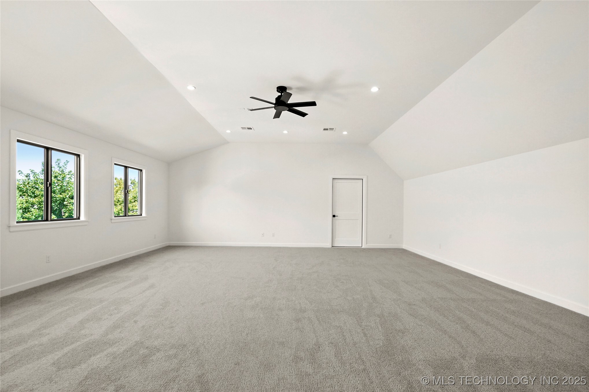 7508 S 5th Street Property Photo 41