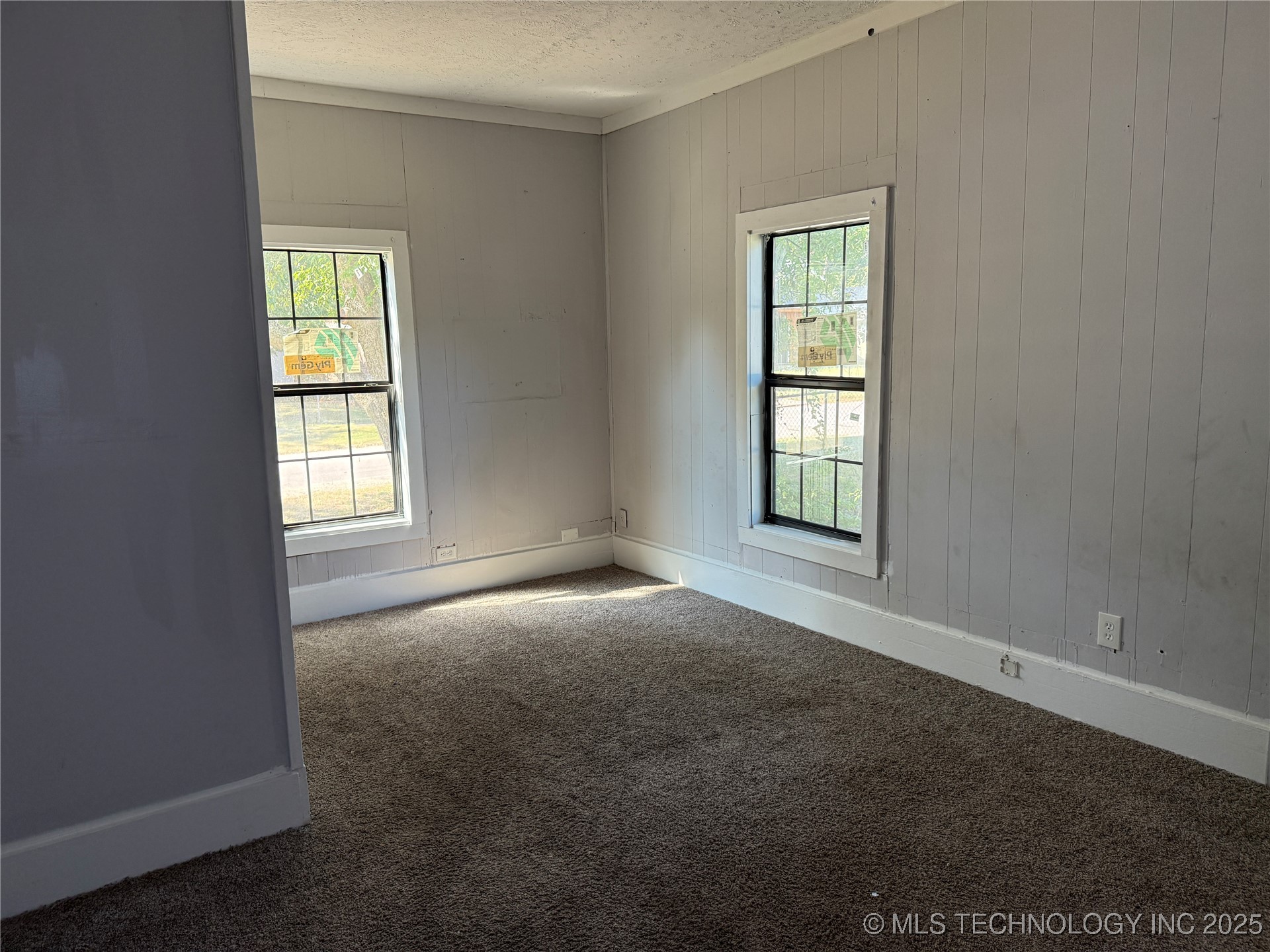 629 E Broadway Property Photo 15