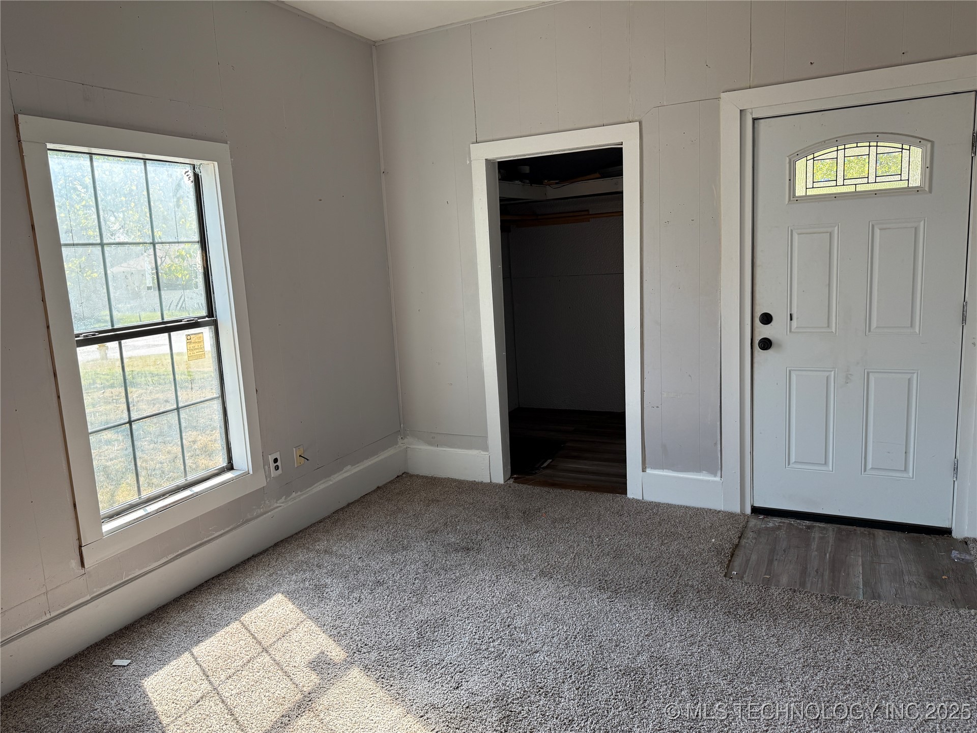 629 E Broadway Property Photo 19