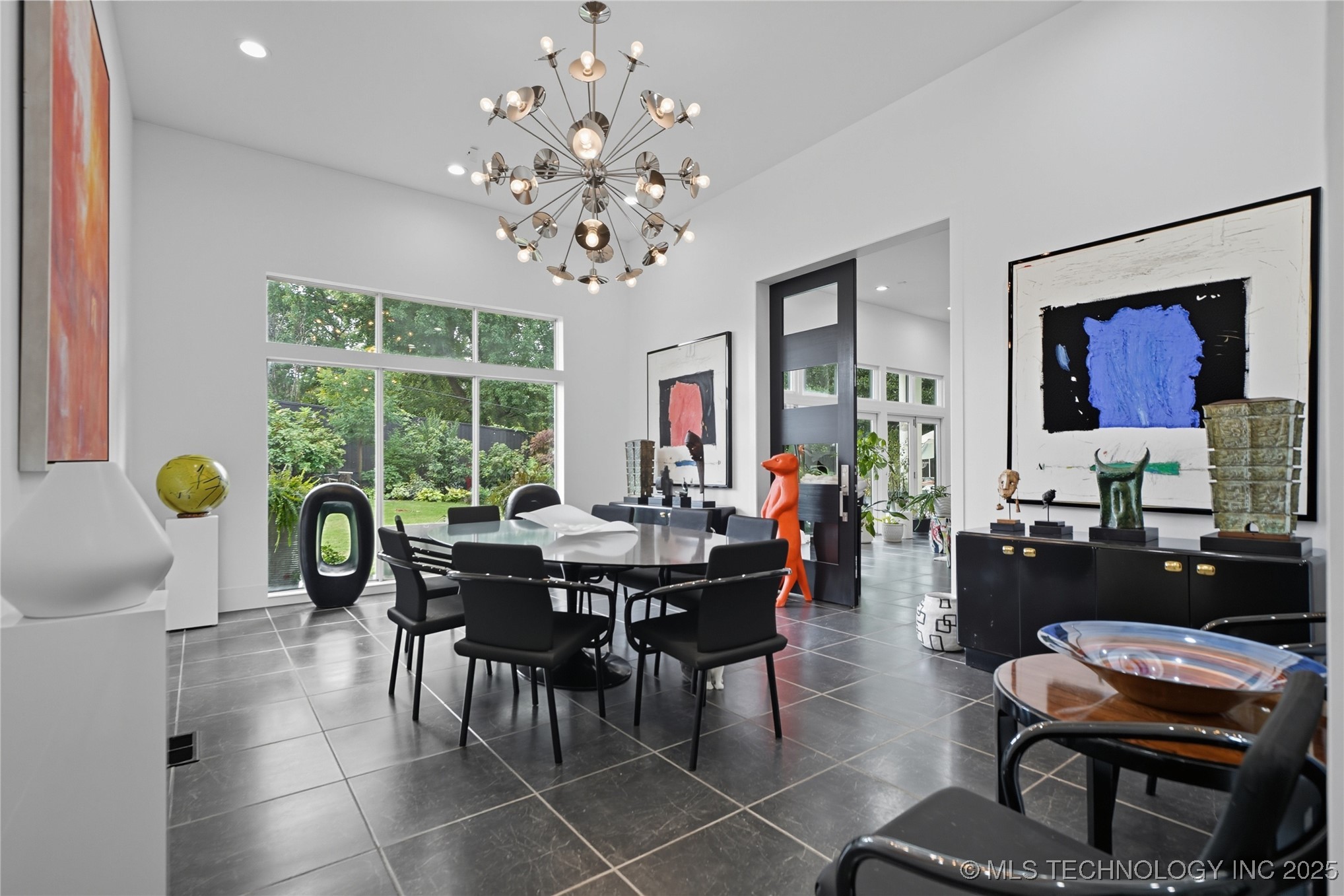 2440 E 47th Place Property Photo 15