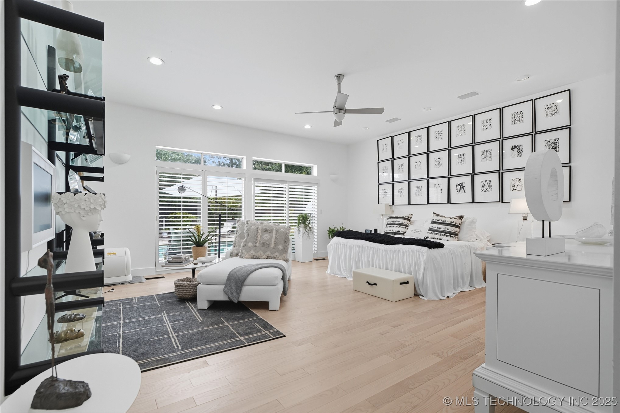 2440 E 47th Place Property Photo 40