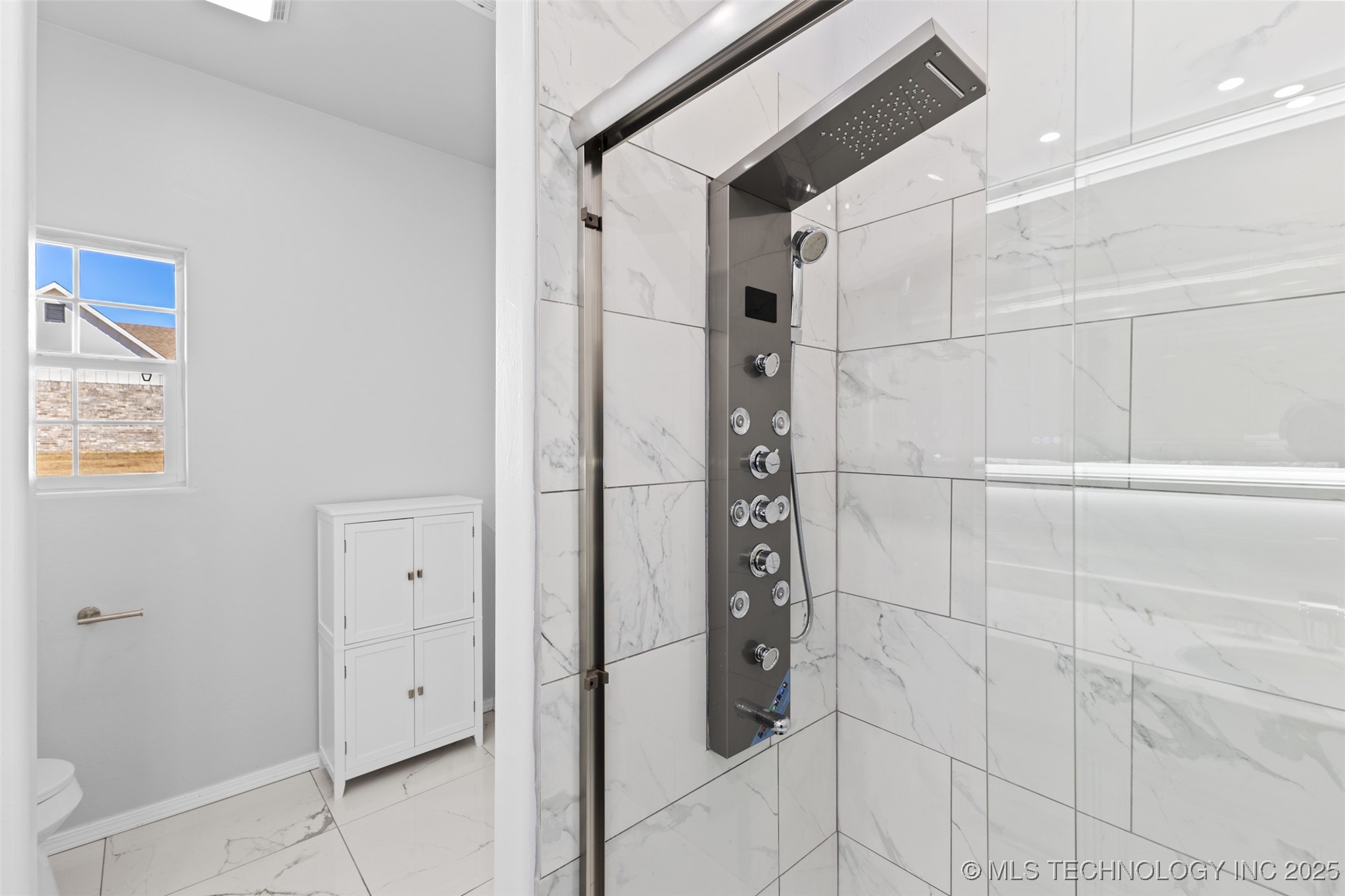 18990 County Road 1570 Property Photo 16