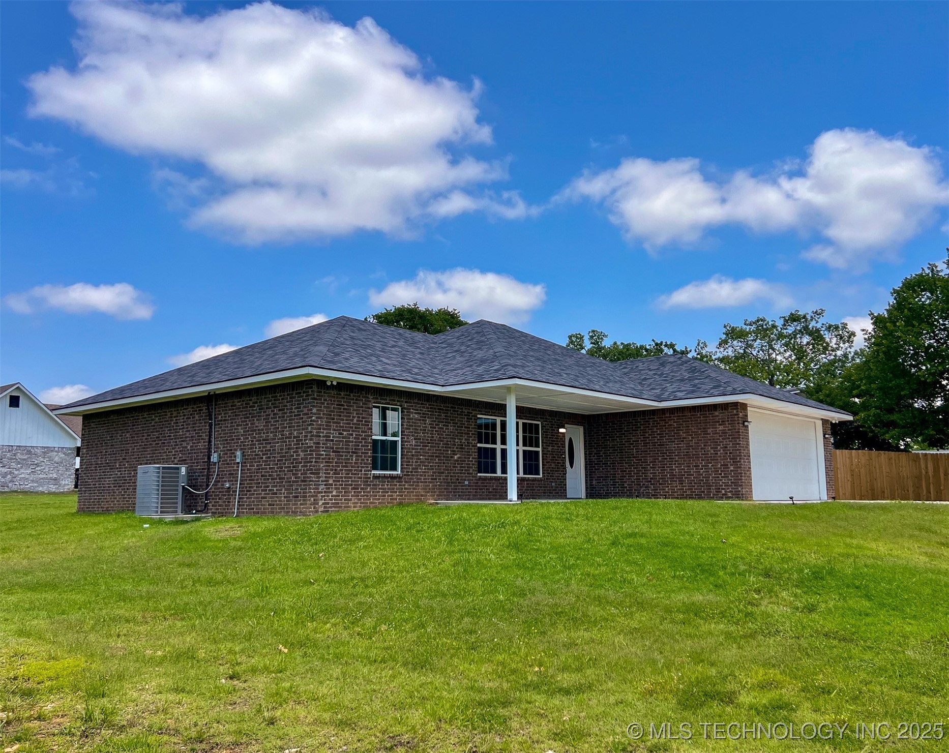18990 County Road 1570 Property Photo 29