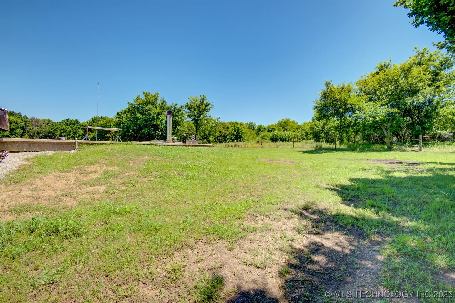 15522 E 370 Road Property Photo 12