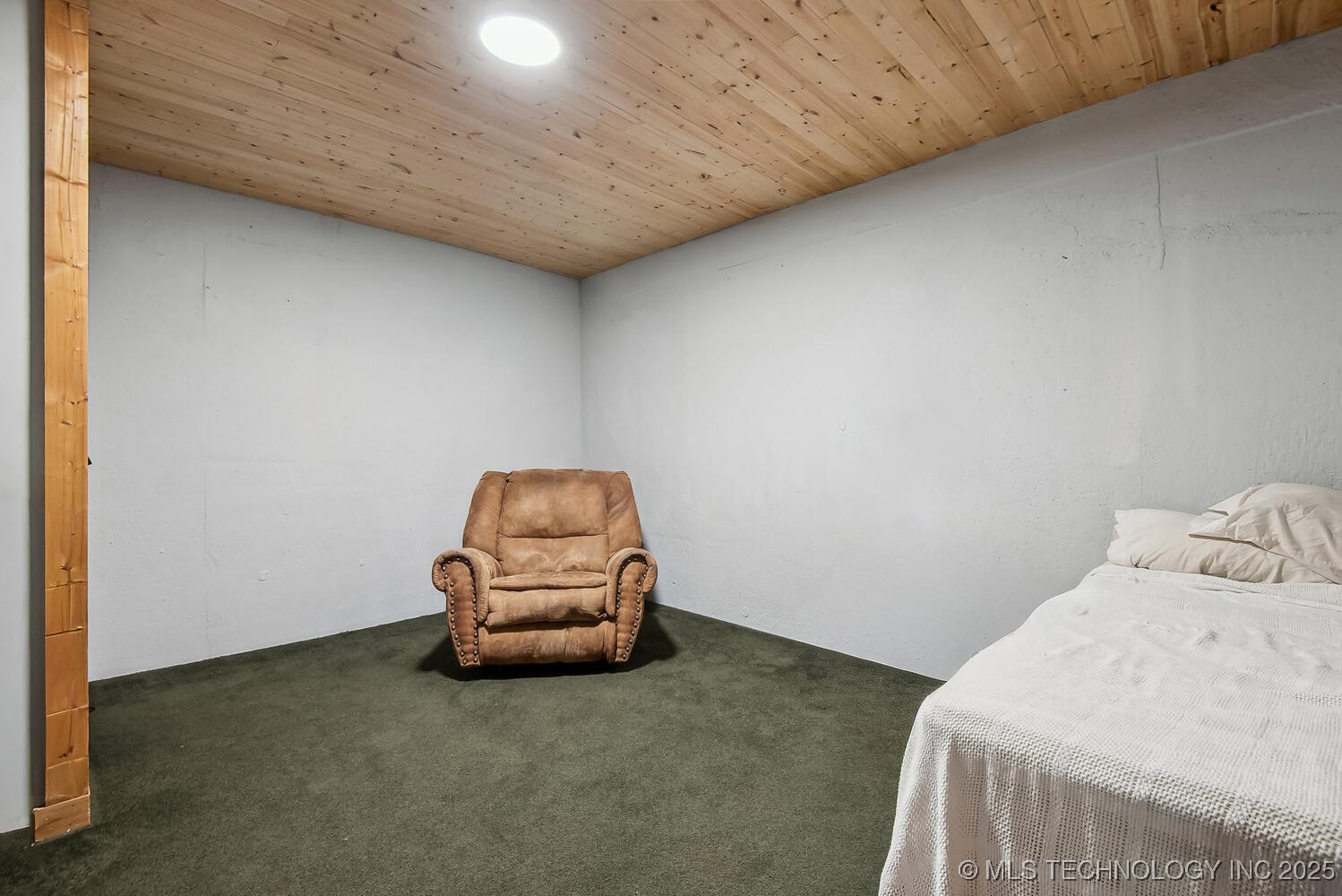 15522 E 370 Road Property Photo 26