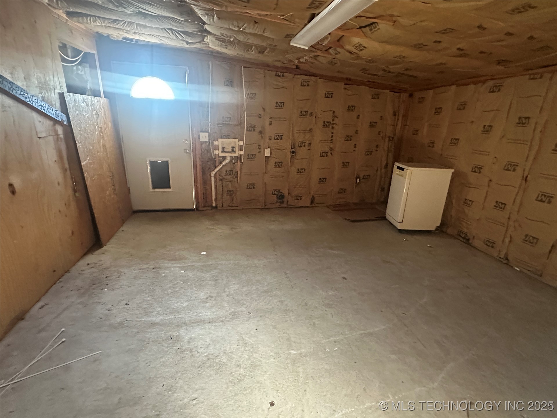 1030 4th Property Photo 11