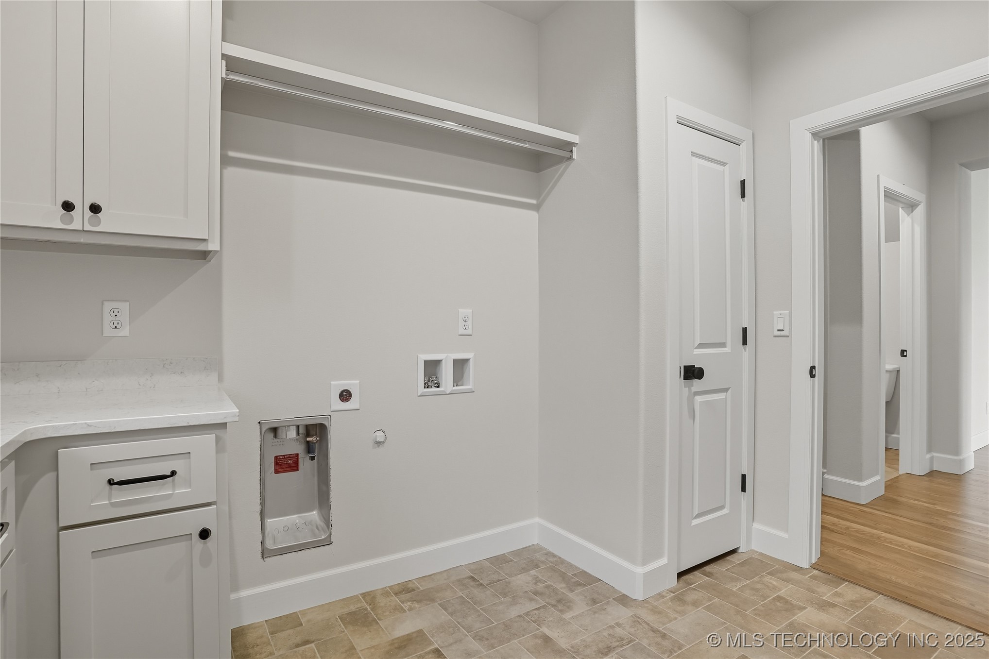 2838 E 141st Court S Property Photo 24