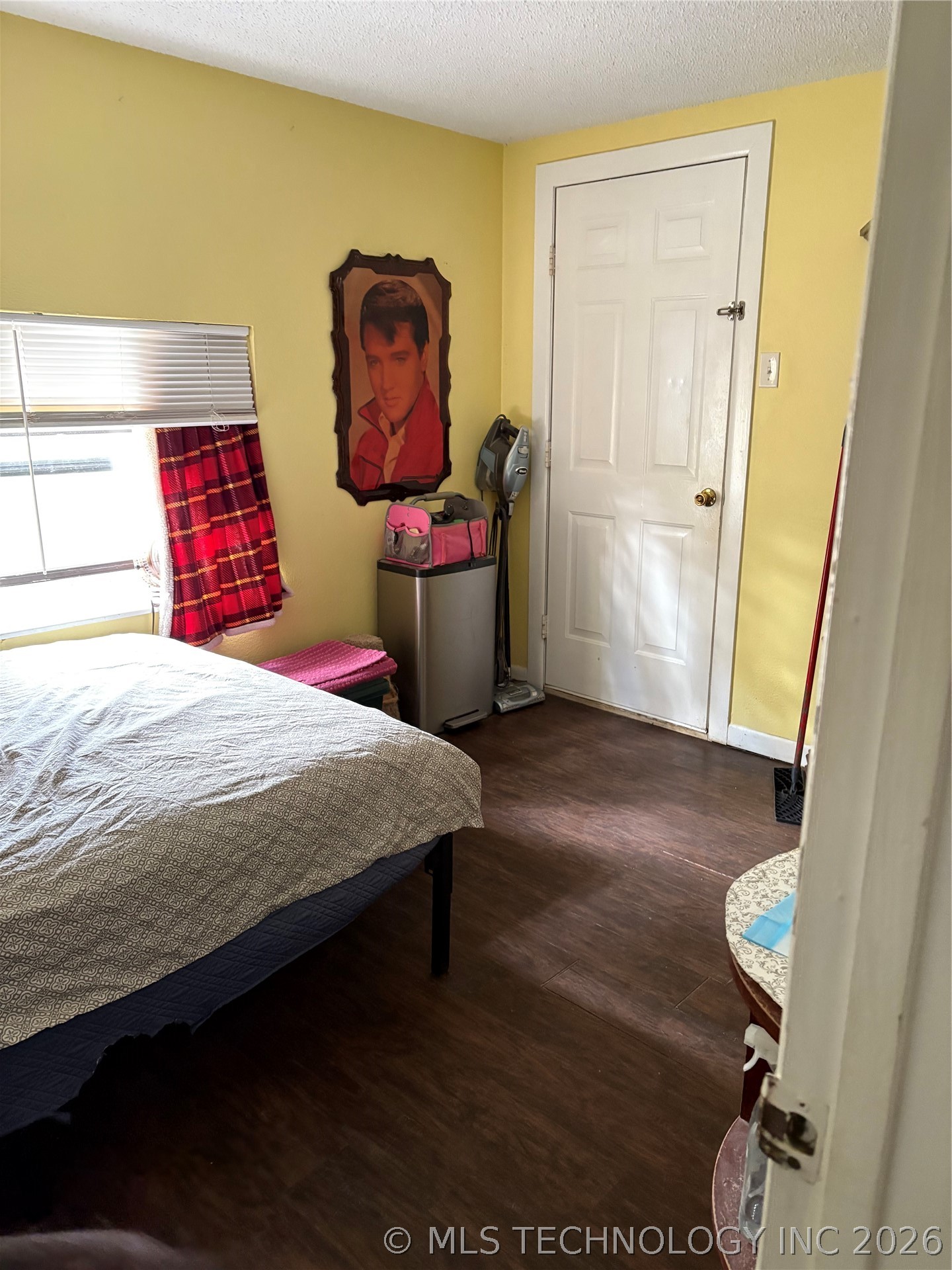 620 W Georgia Street Property Photo 8