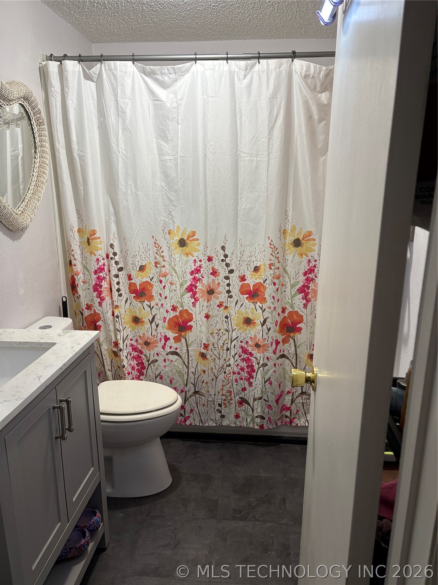 620 W Georgia Street Property Photo 9