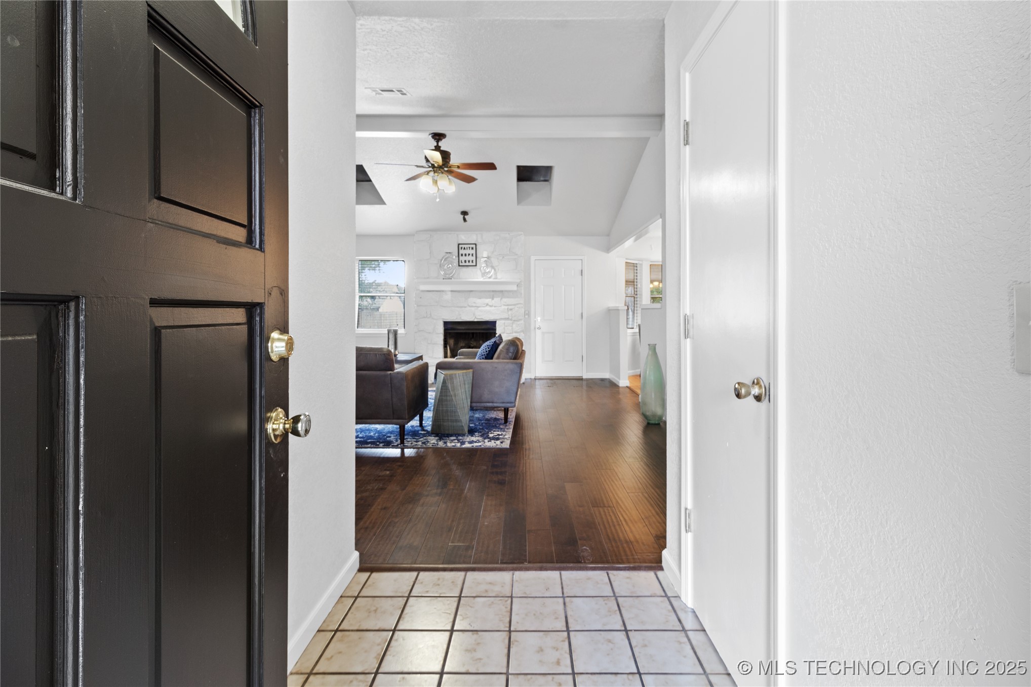 8214 N 122nd East Avenue Property Photo 2