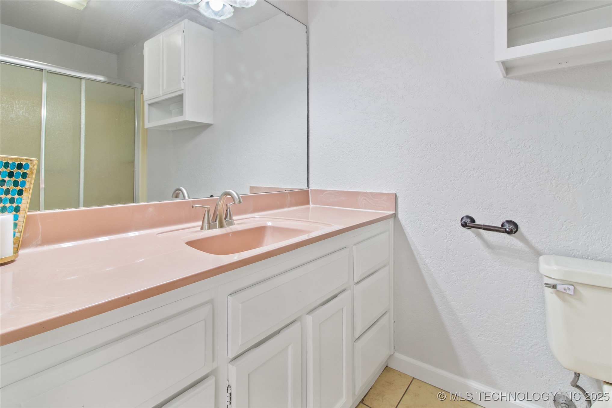 8214 N 122nd East Avenue Property Photo 11