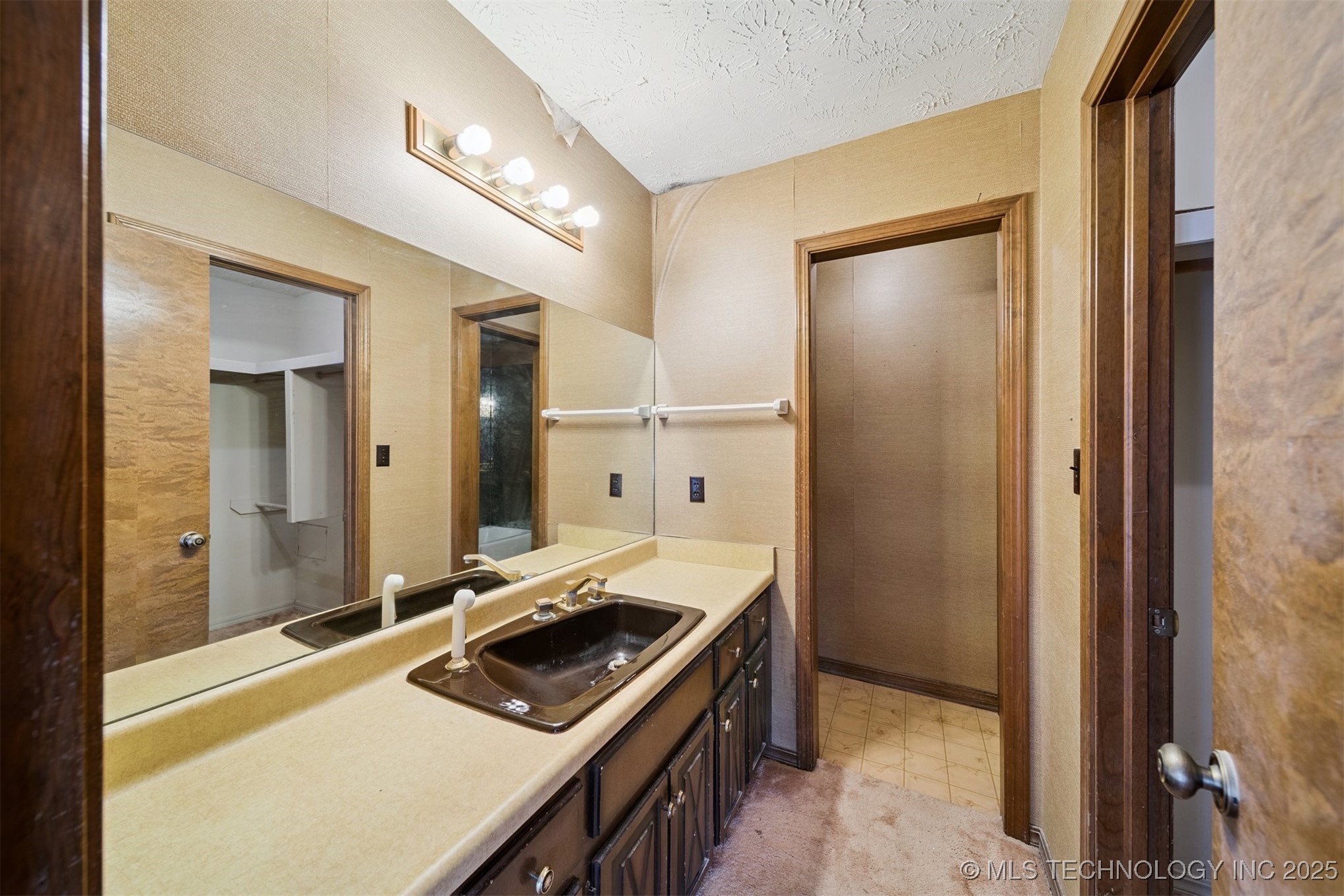 2495 W Country Club Road Property Photo 22