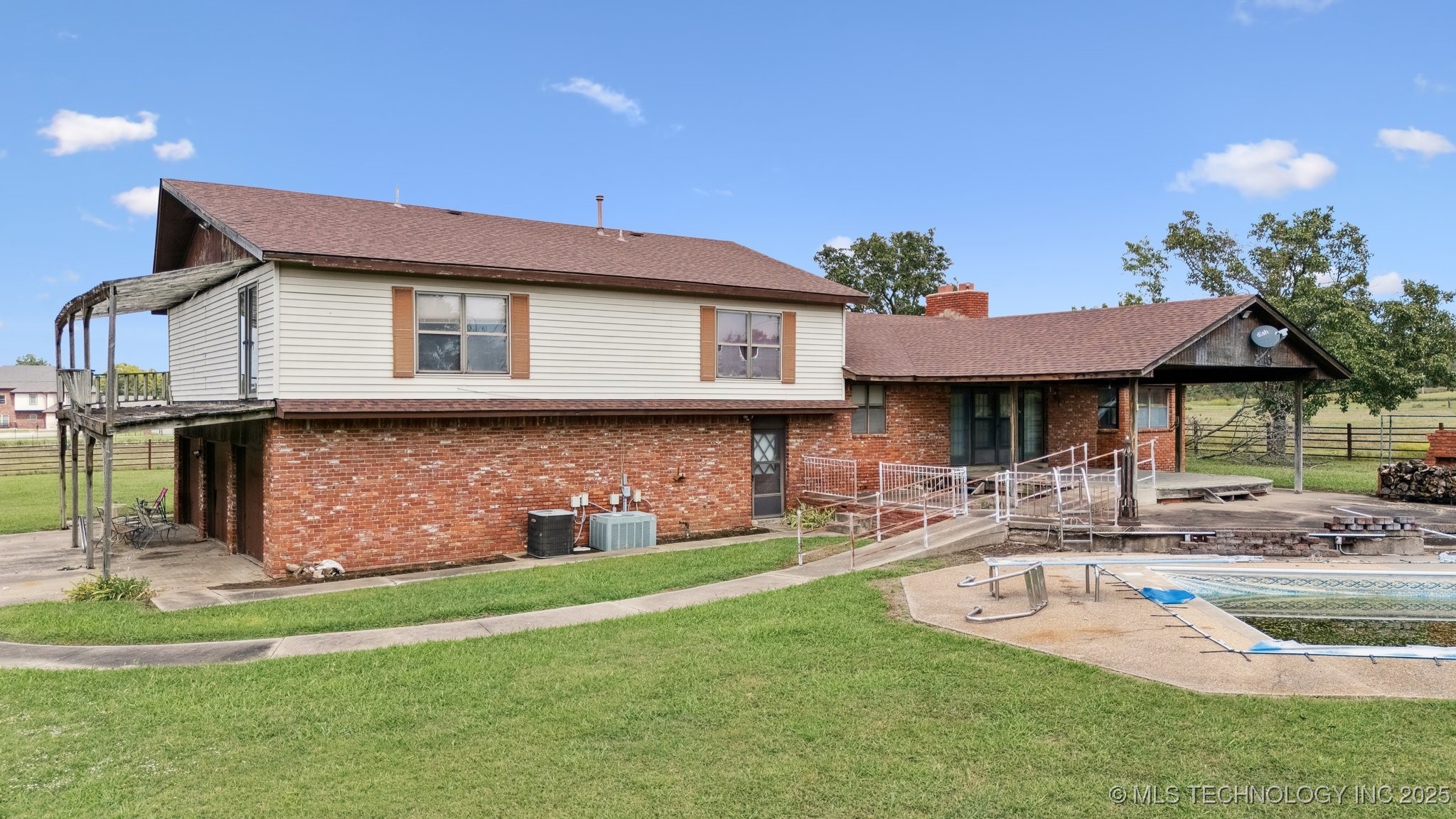 2495 W Country Club Road Property Photo 42