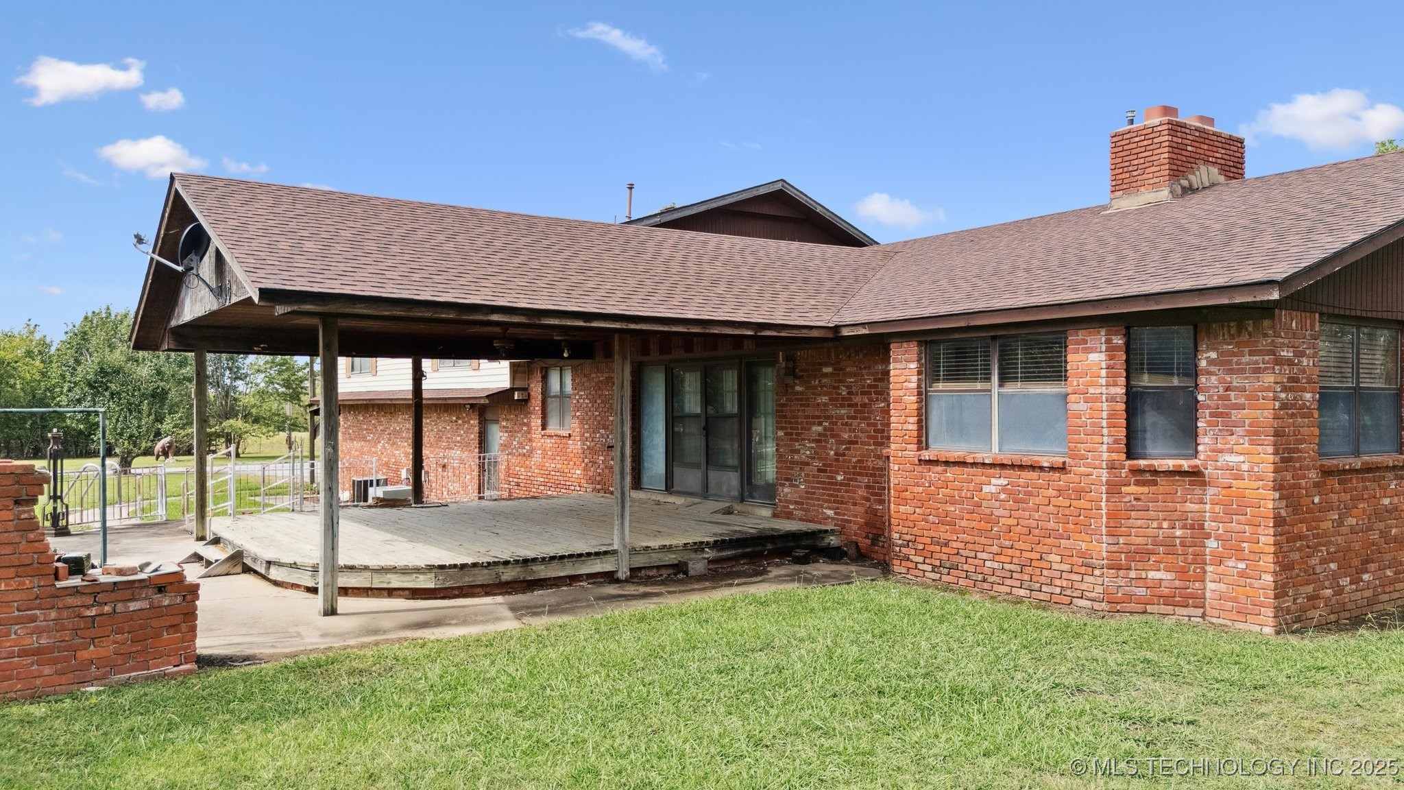 2495 W Country Club Road Property Photo 45