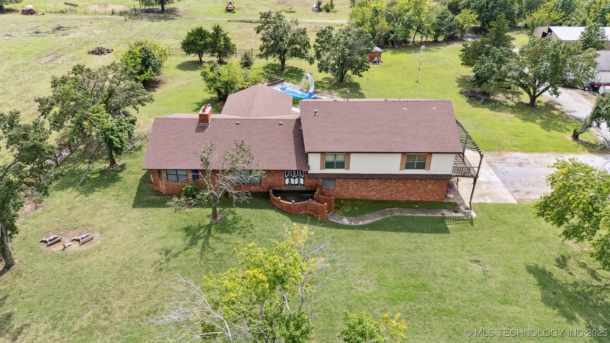 2495 W Country Club Road Property Photo 49