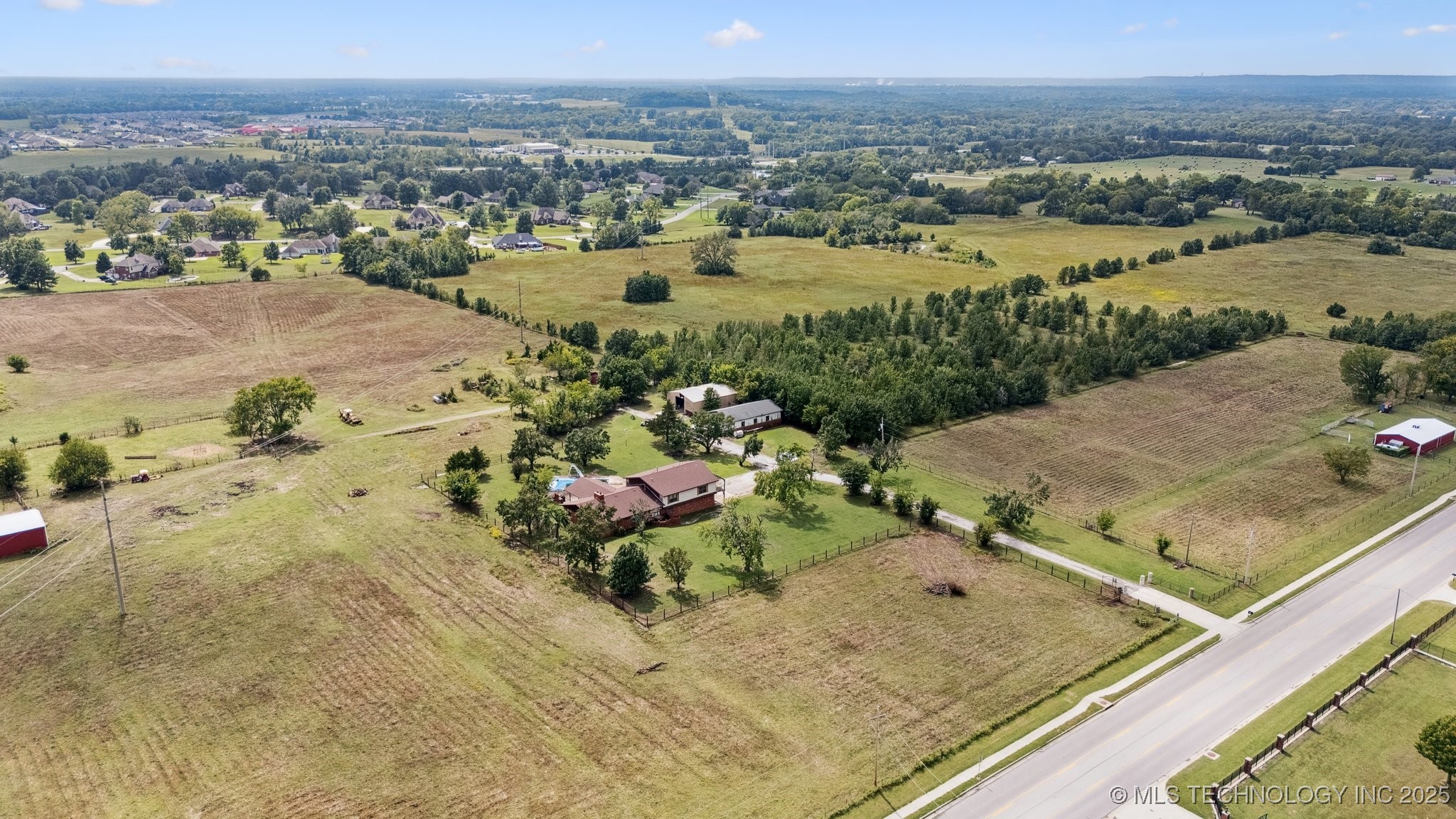 2495 W Country Club Road Property Photo 52