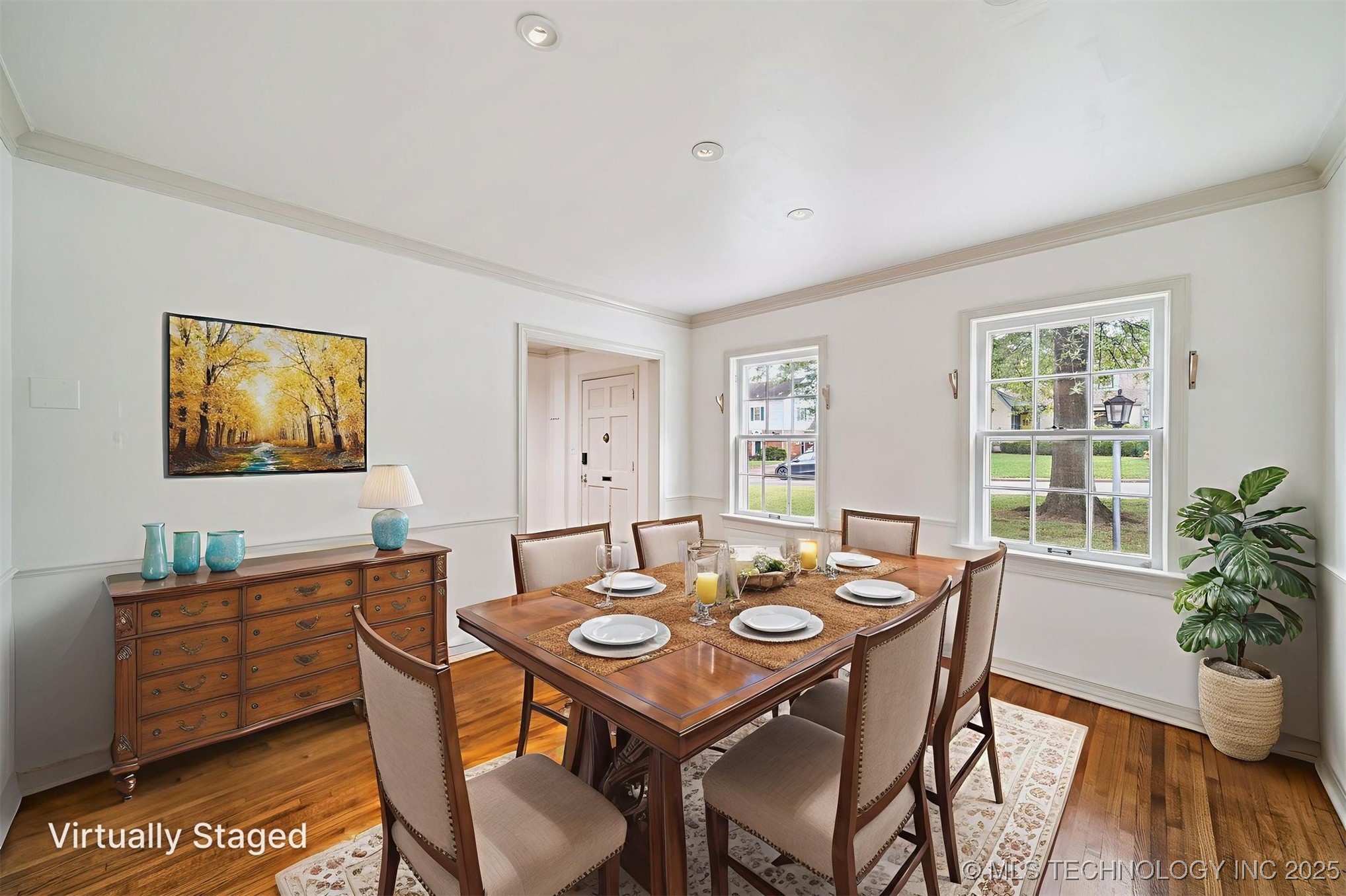 2429 E 22nd Place Property Photo 4