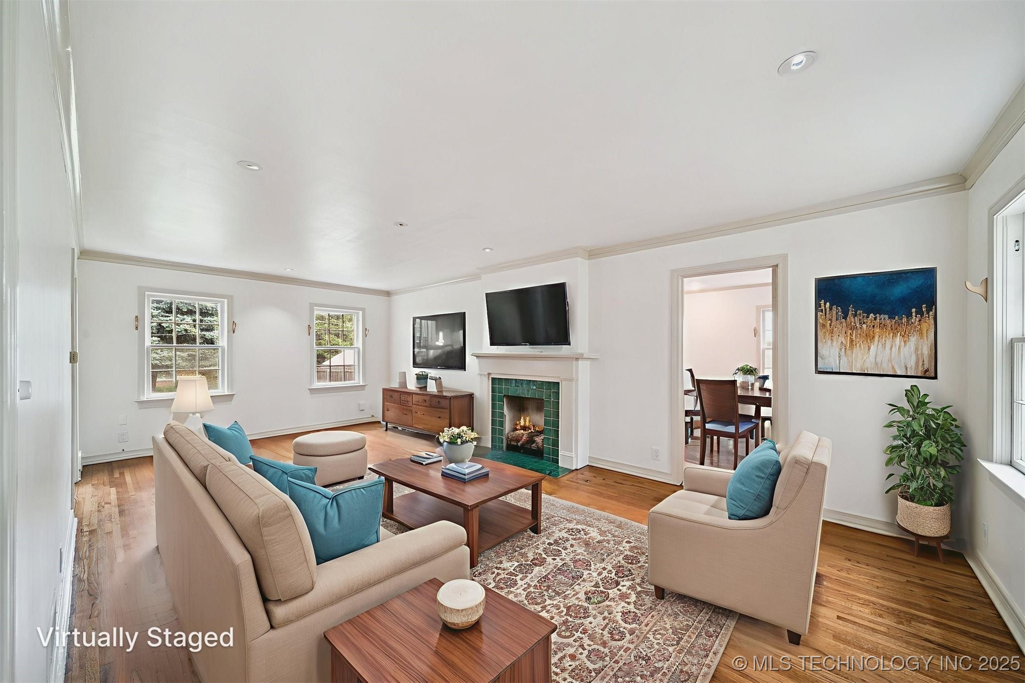 2429 E 22nd Place Property Photo 7