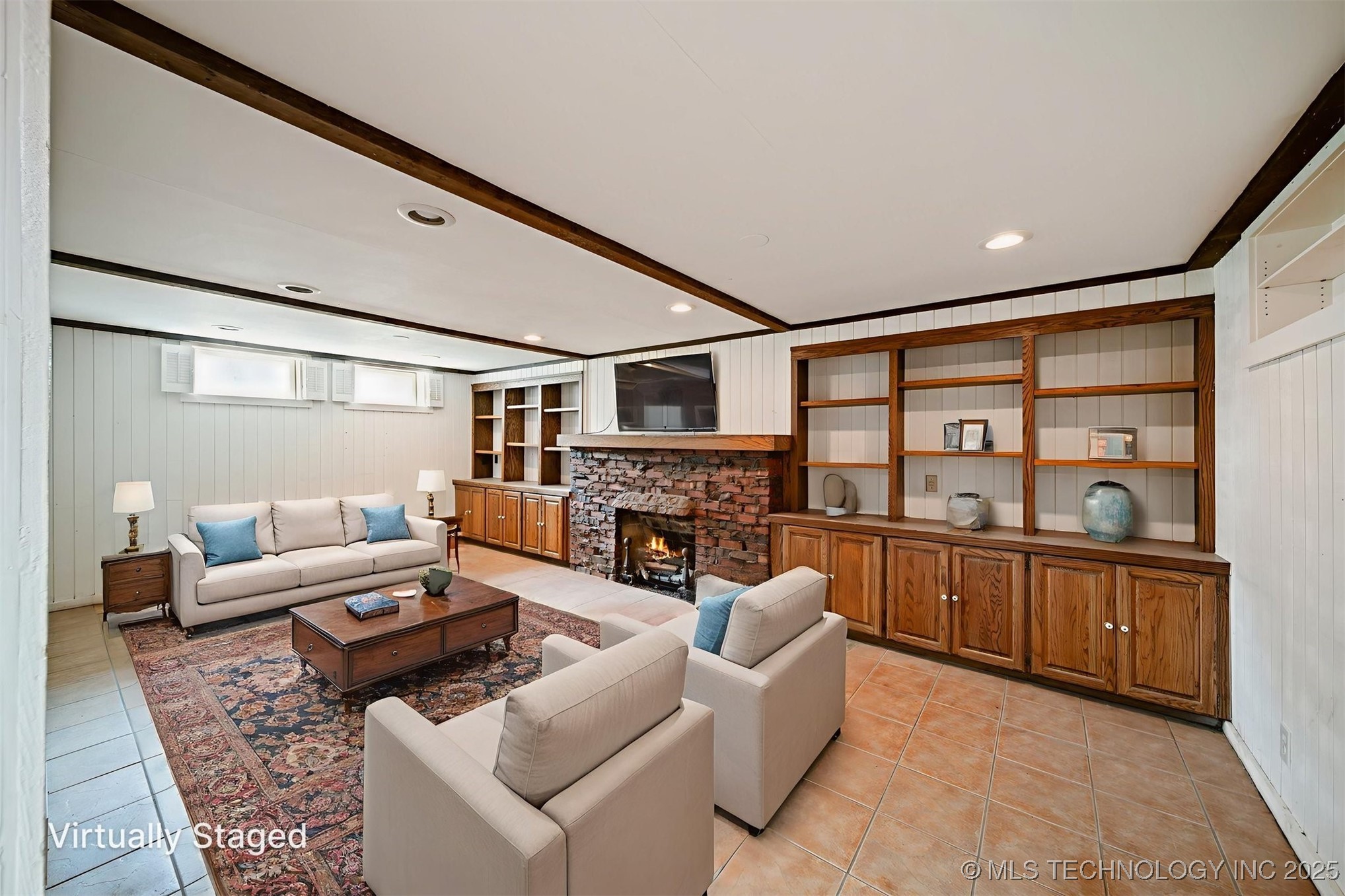 2429 E 22nd Place Property Photo 30