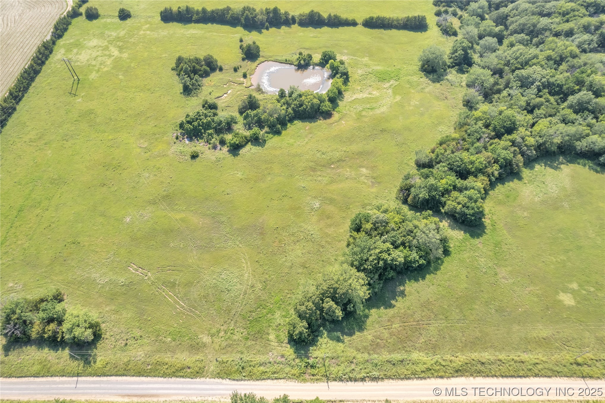 760243 S County Road 3520 Road Property Photo 10