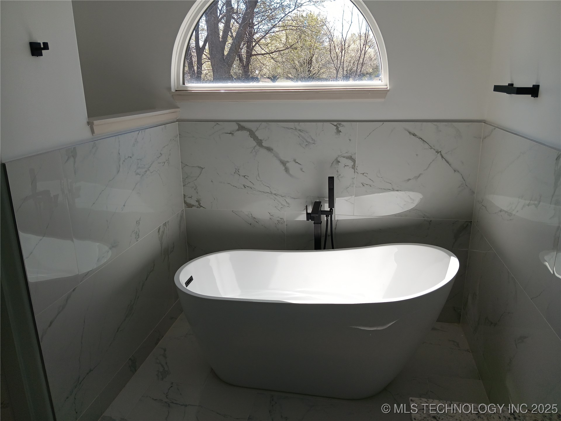 5770 W 41st Street Property Photo 11