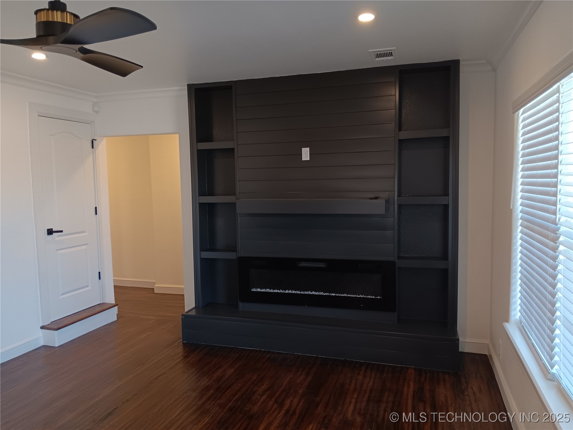 5770 W 41st Street Property Photo 34