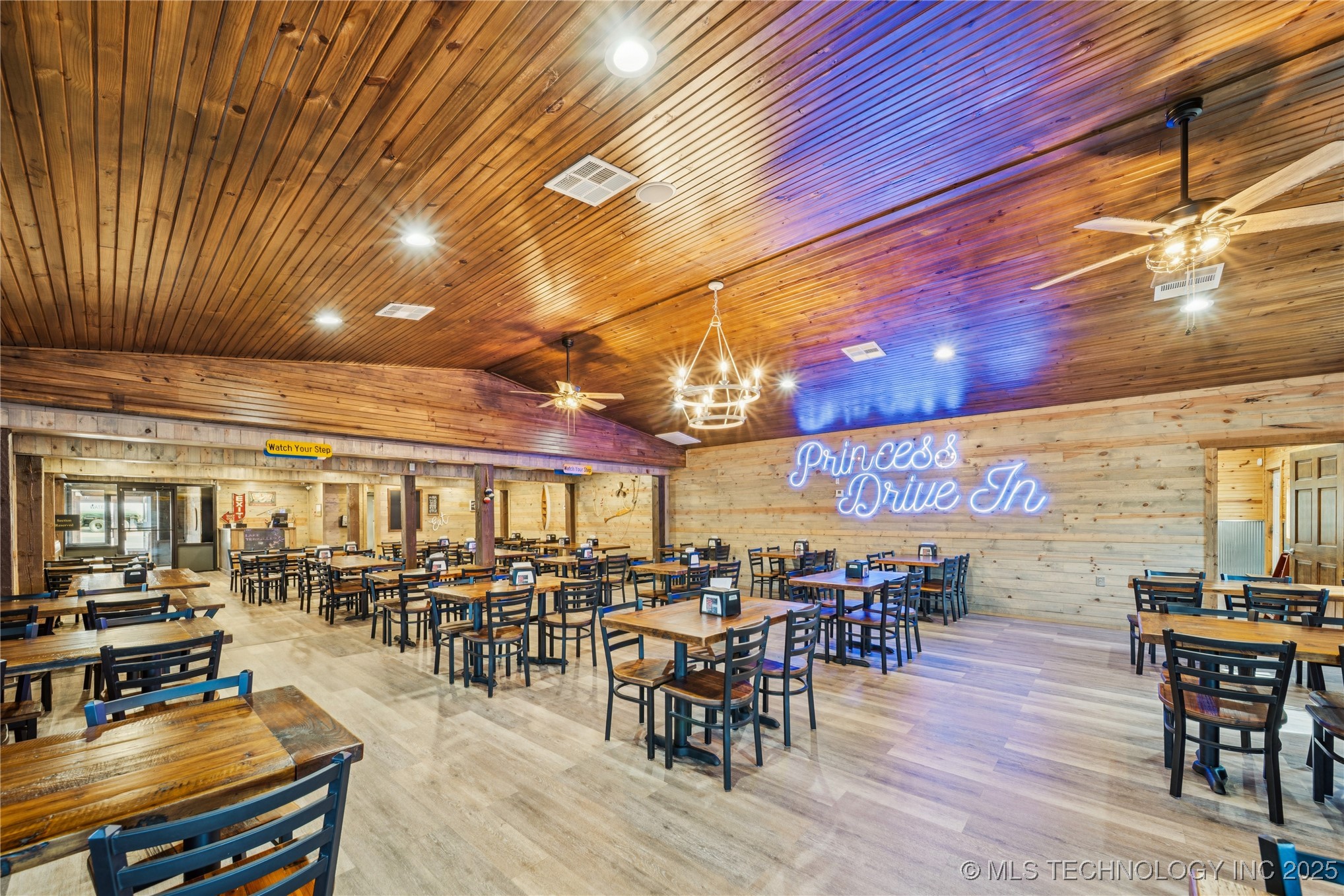 29301 Highway 82 Property Photo 18