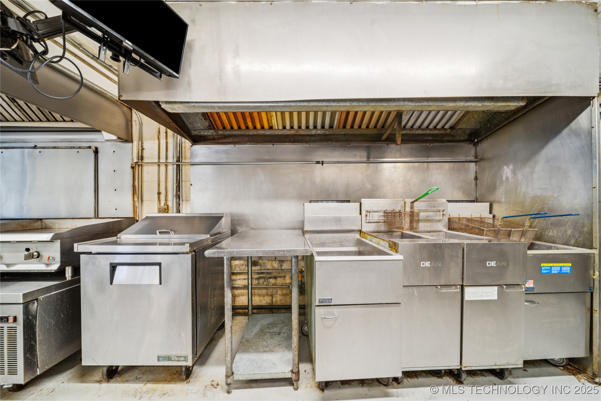 29301 Highway 82 Property Photo 26