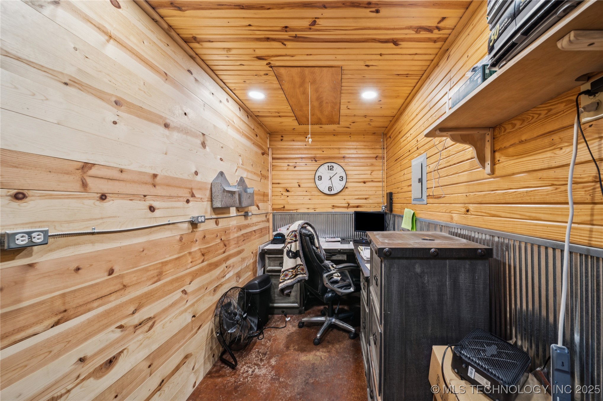 29301 Highway 82 Property Photo 37