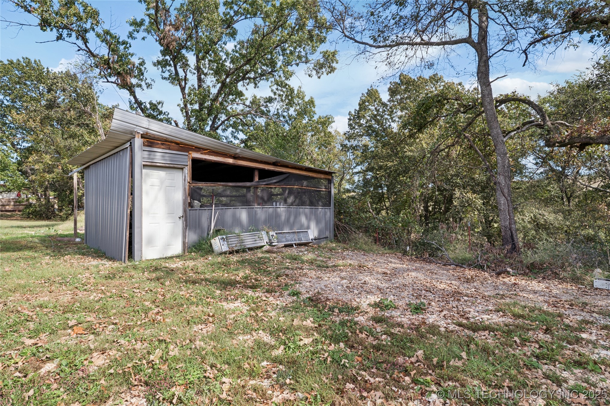 29301 Highway 82 Property Photo 40