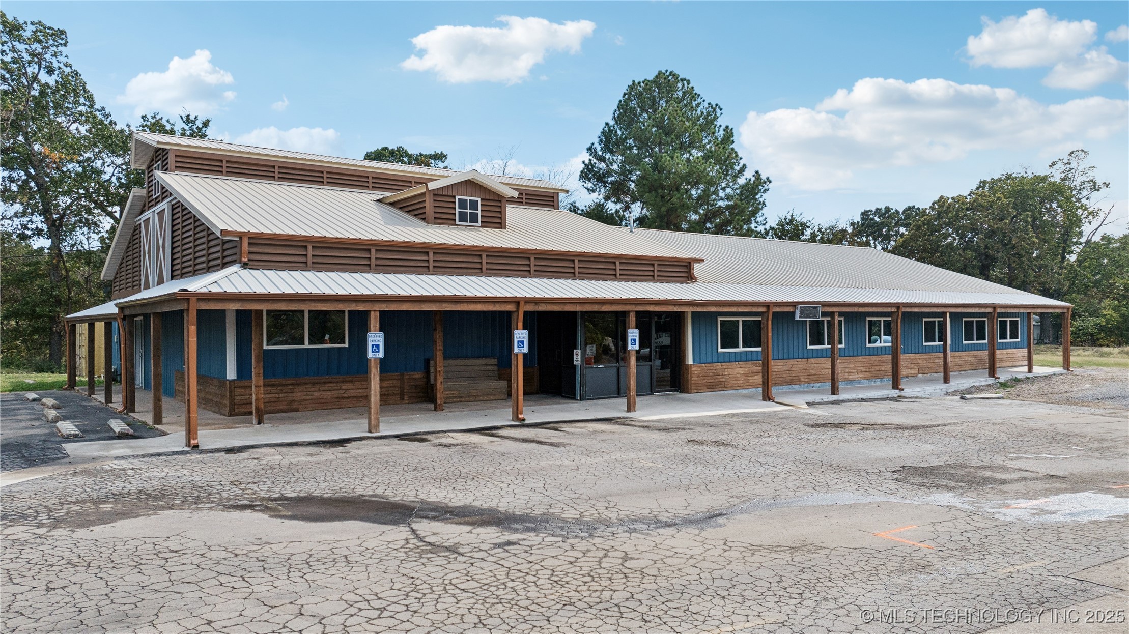 29301 Highway 82 Property Photo 48