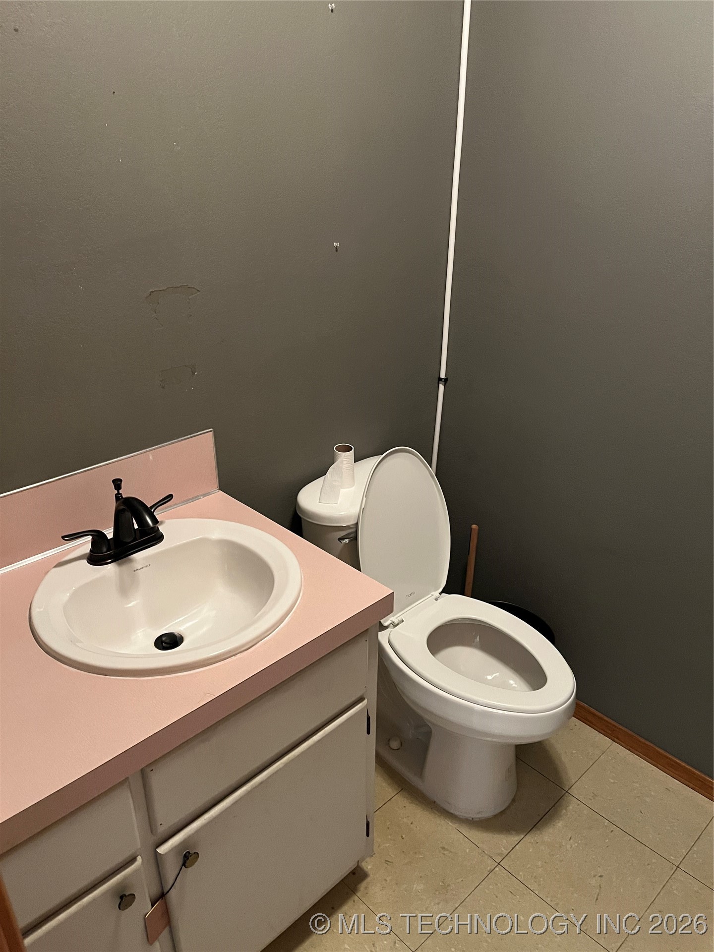 112 S Thornton Property Photo 12