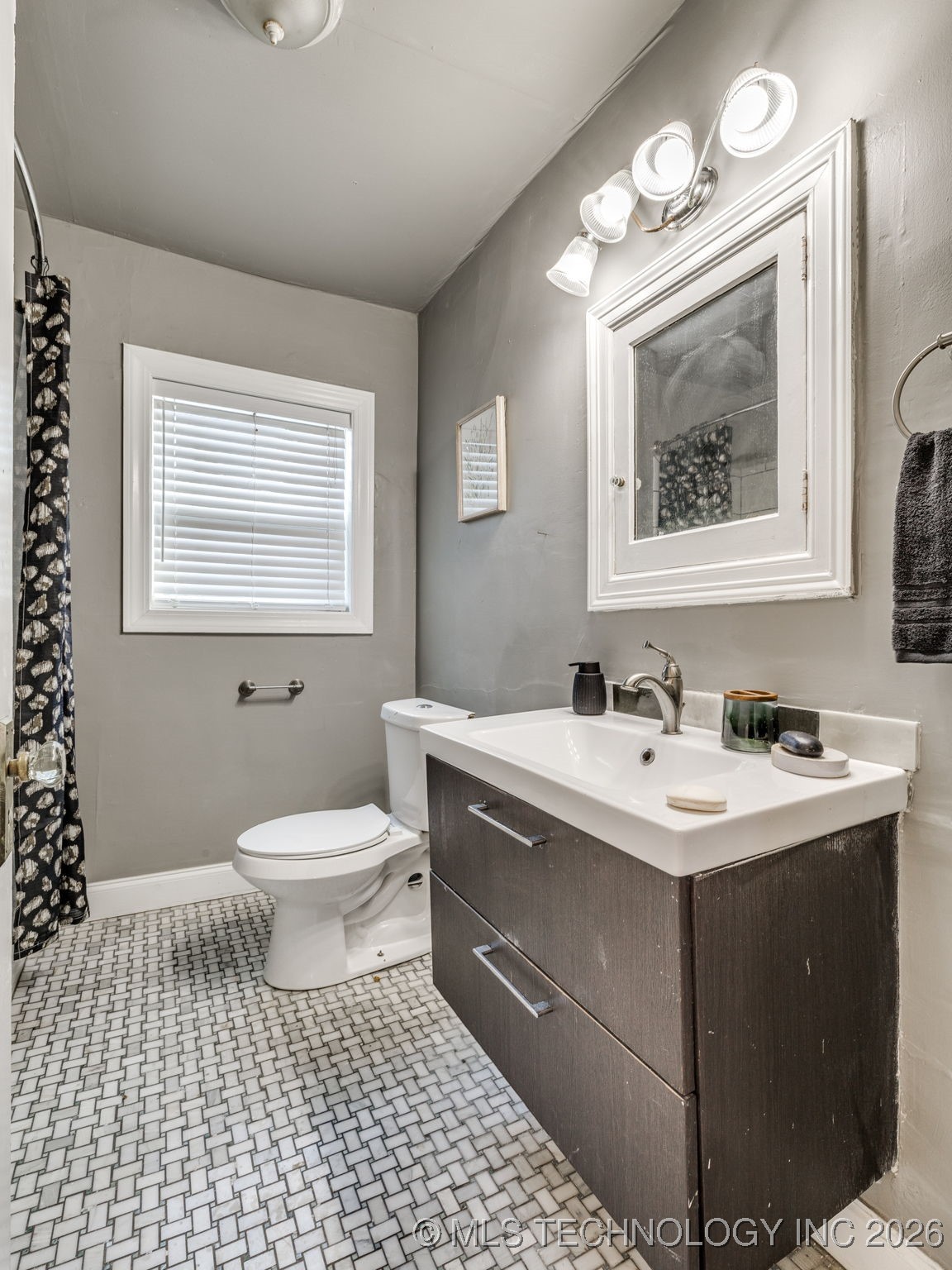 2432 N Boston Avenue Property Photo 32