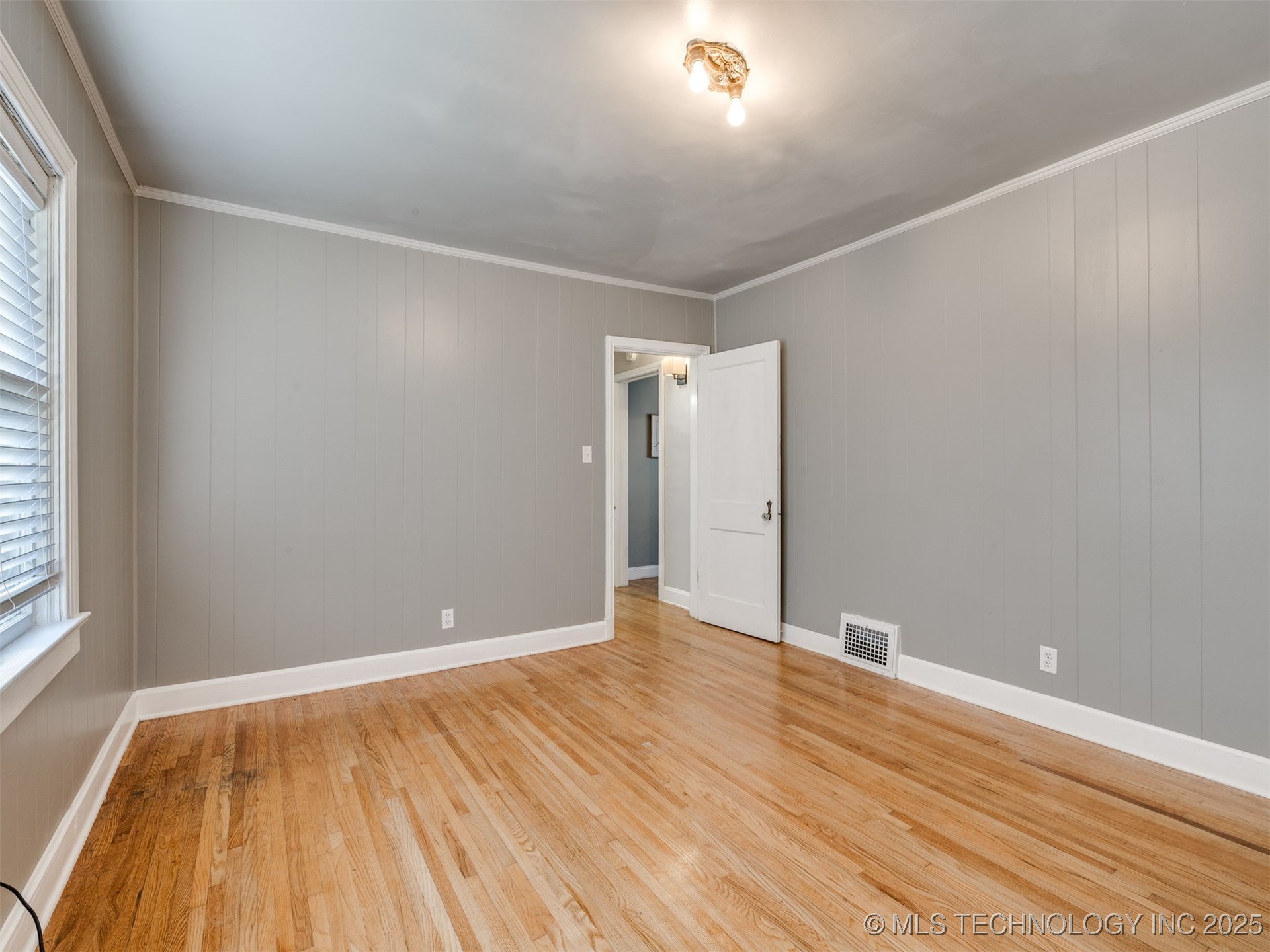 2432 N Boston Avenue Property Photo 35