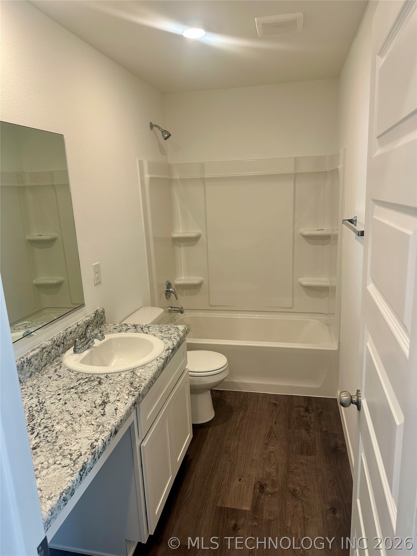 18 Blue Bell Street Property Photo 11