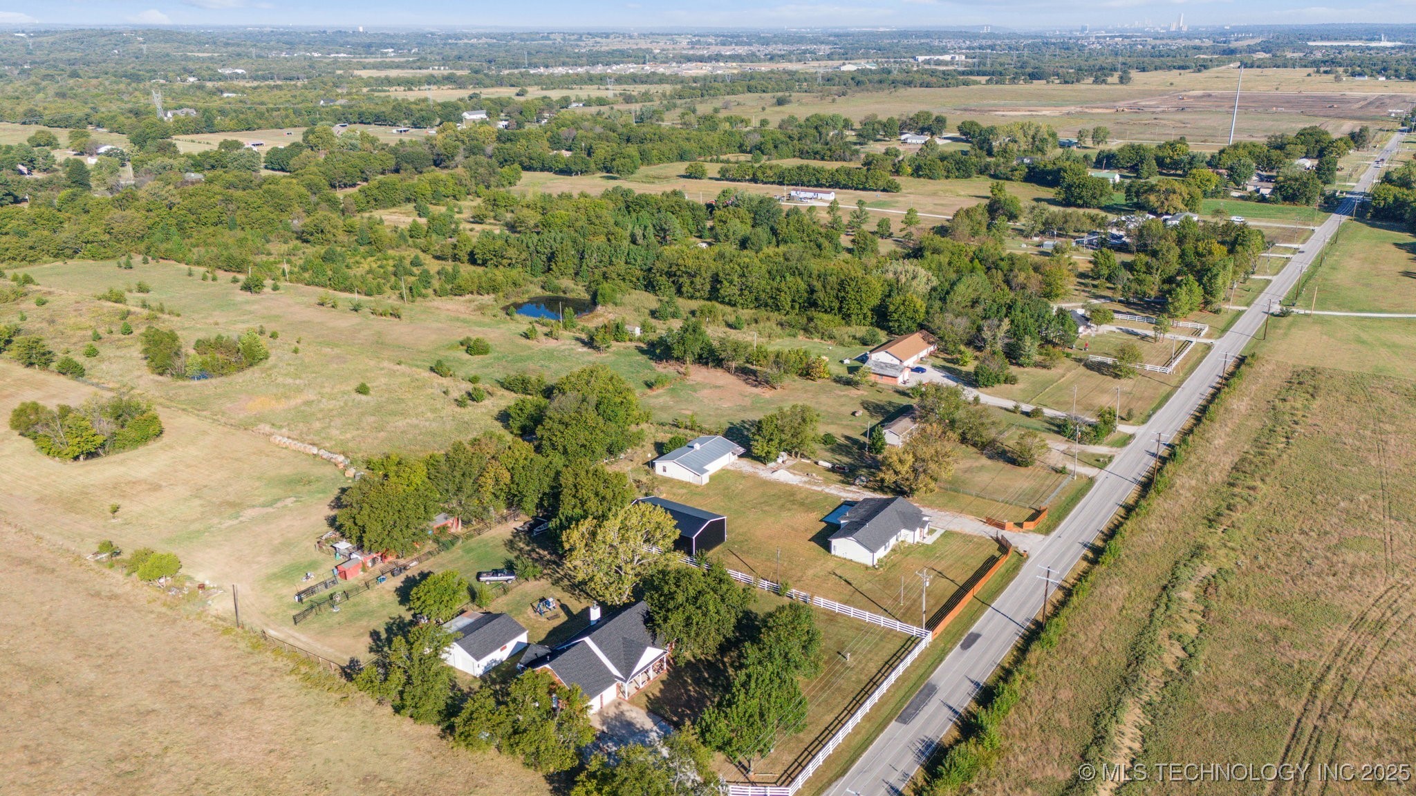 16508 S Yale Avenue Property Photo 4