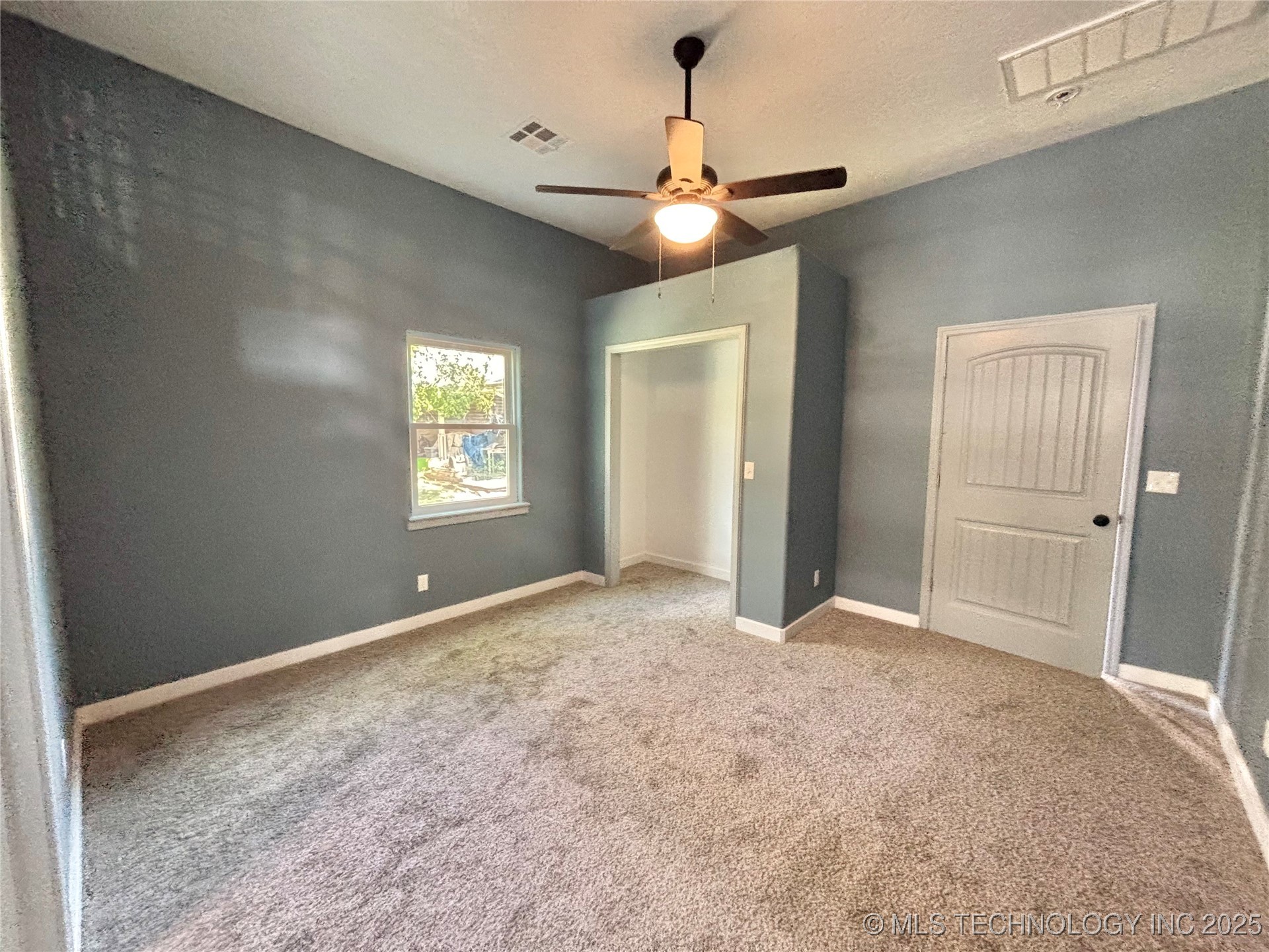 609 N C Street Property Photo 10